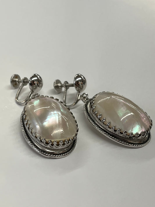1950s Vintage Whiting and Davis Sterling and Mother of Pearl Screwback Earrings