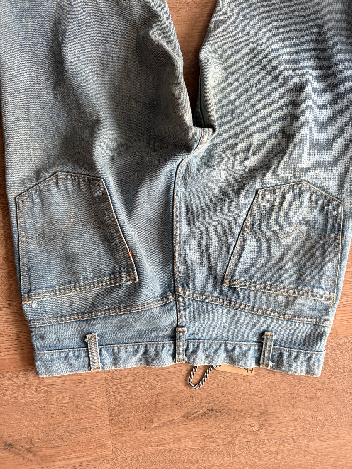1970s Vintage Orange Tab Light Wash Levi's Jeans - 34" x 34"