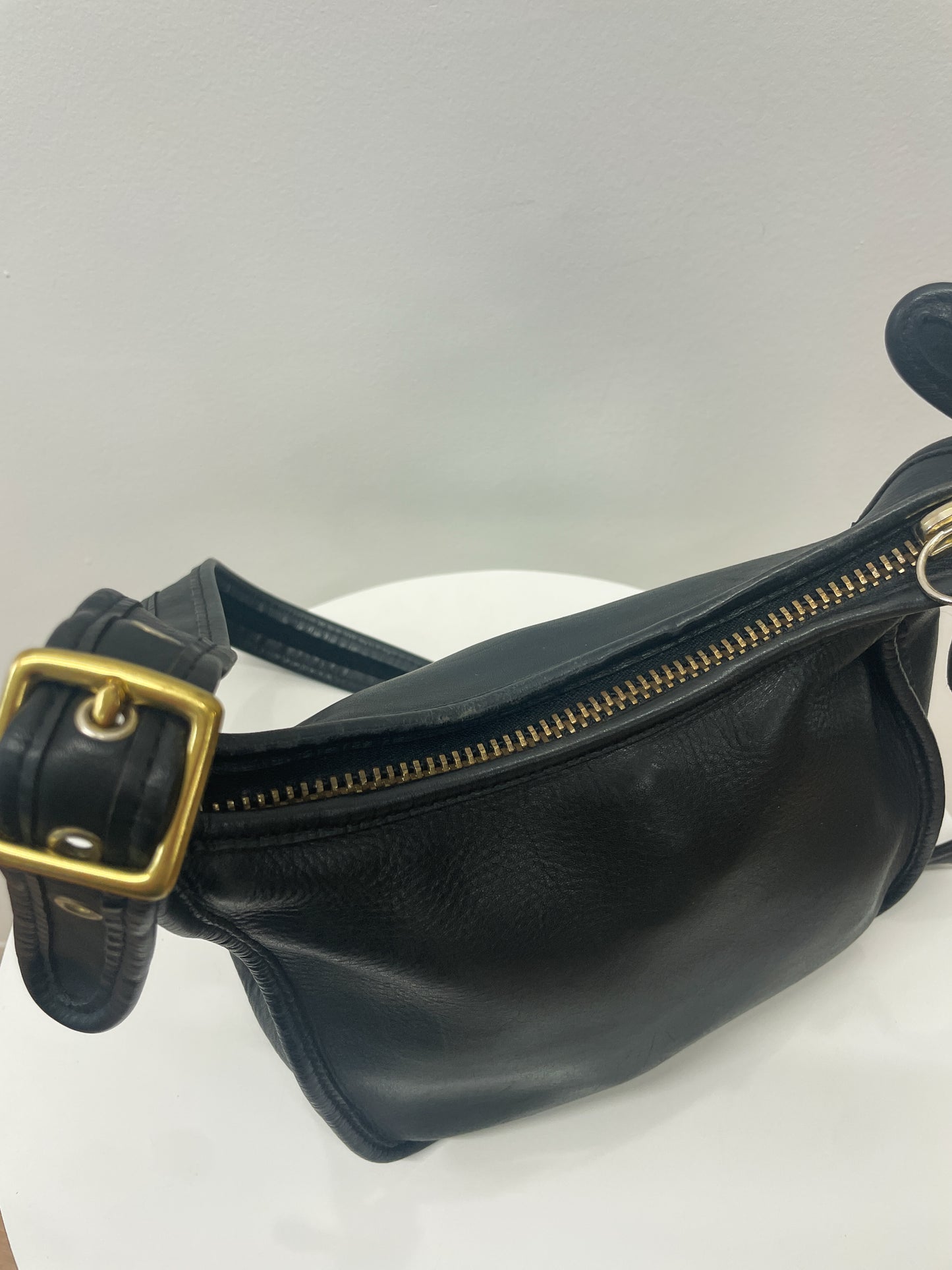 1990s Vintage COACH Janice's Legacy Slouchy Bucket Crossbody Purse #9950