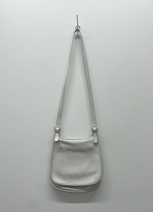 2000s Y2K COACH White Slim Hippie Flap Crossbody Purse 9135