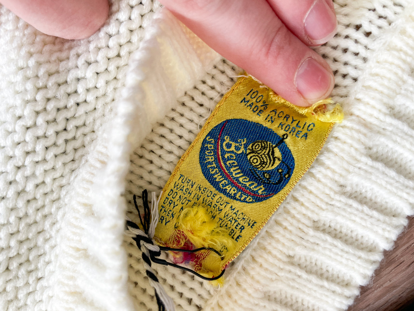 1970s - 1980s Vintage Chunky Cream Knit Sweater With Floral Cutouts