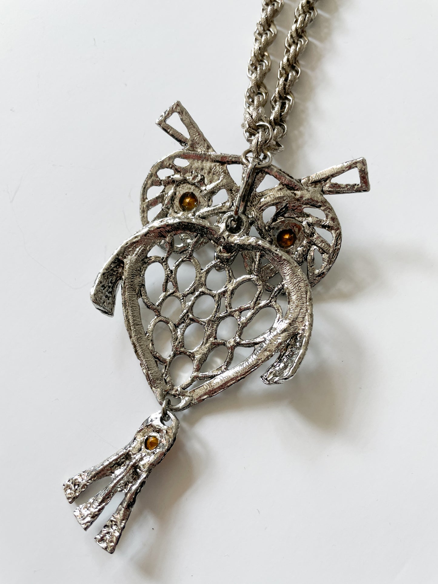 1970s Vintage Articulated Large Owl Novelty Statement Necklace