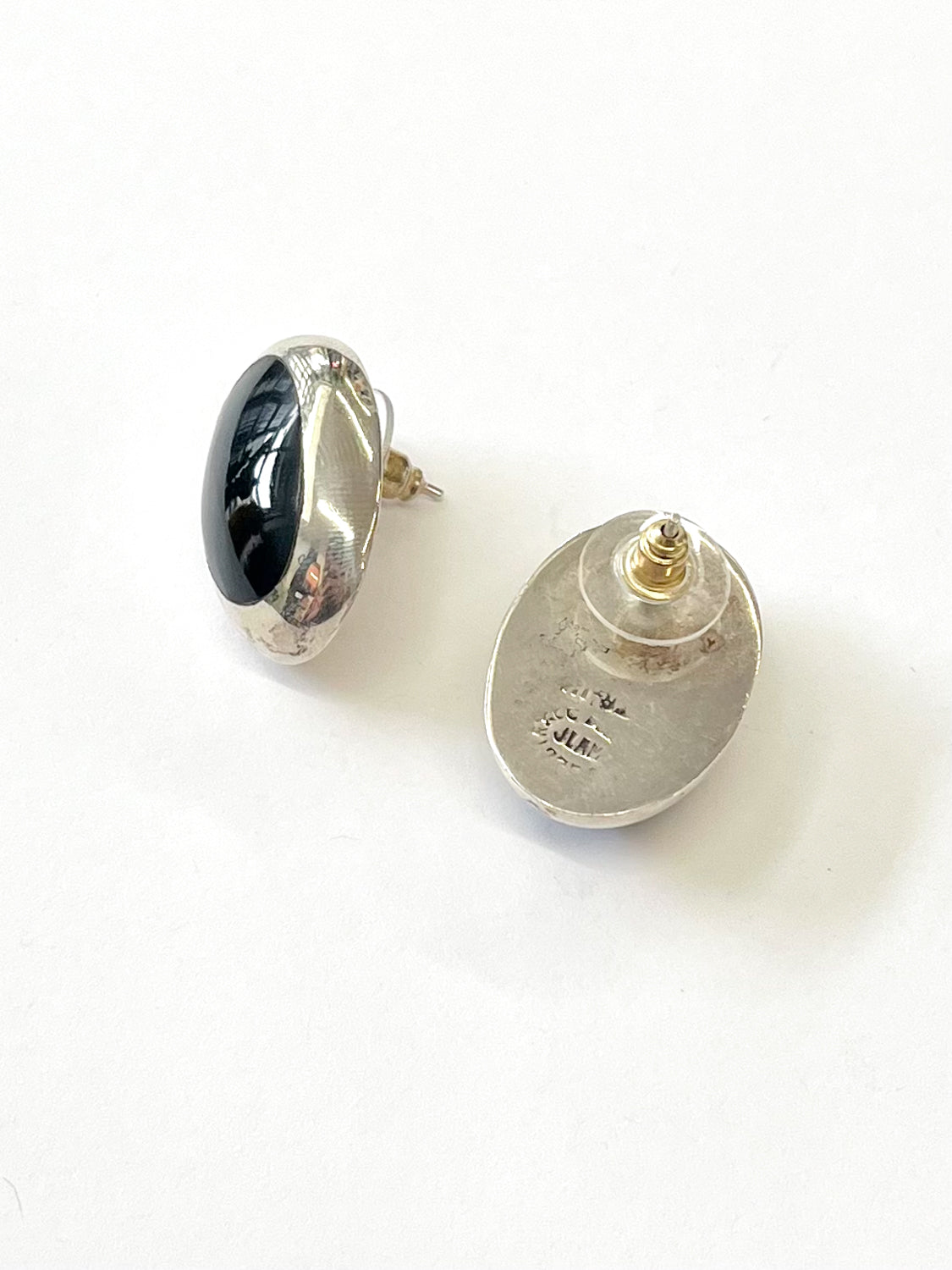1980s Vintage Signed Sterling + Onyx Oval Stud Earrings - Taxco, Mexico
