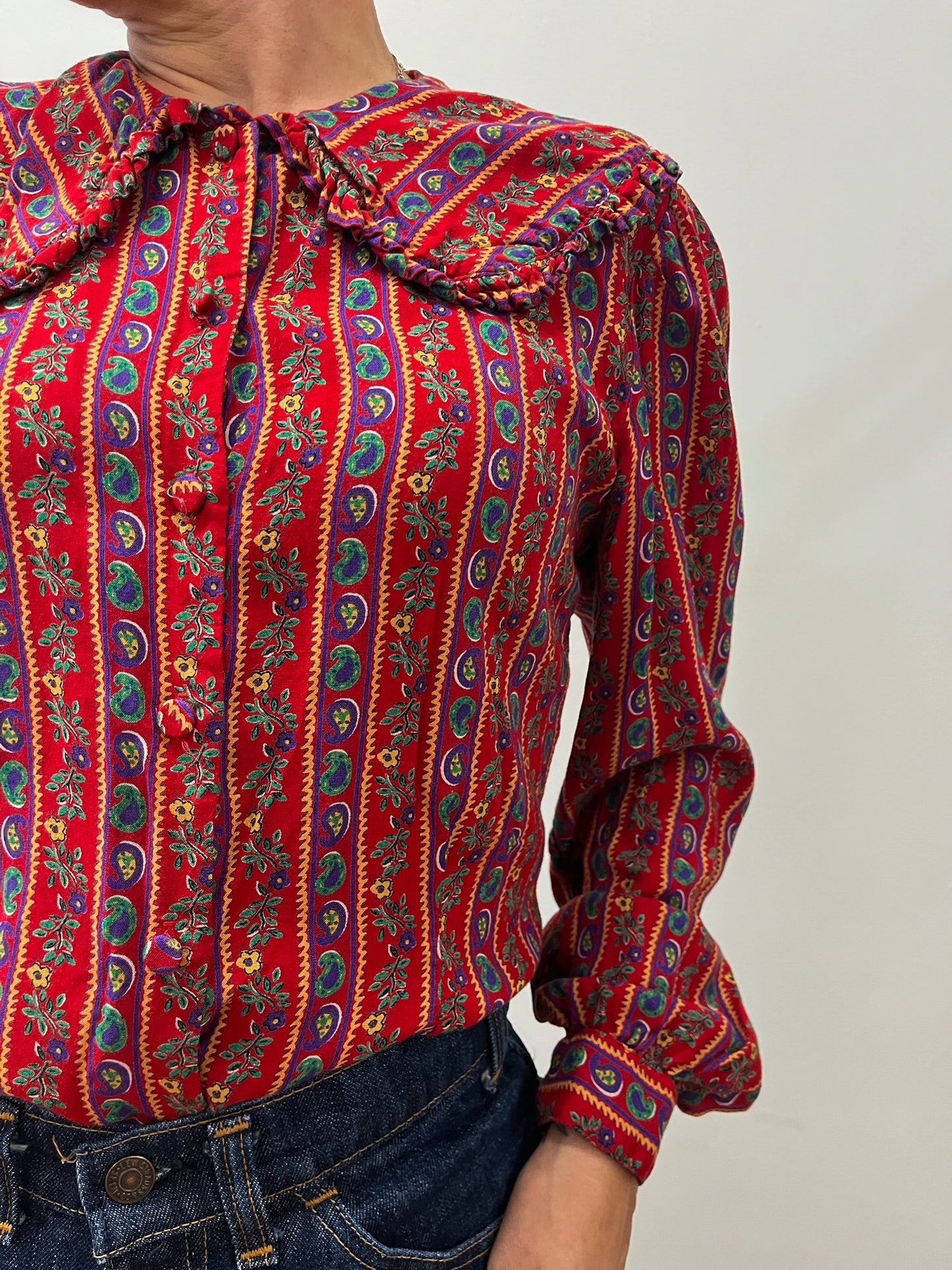 1980s Vintage Big Collared Paisley Floral Button Up Blouse