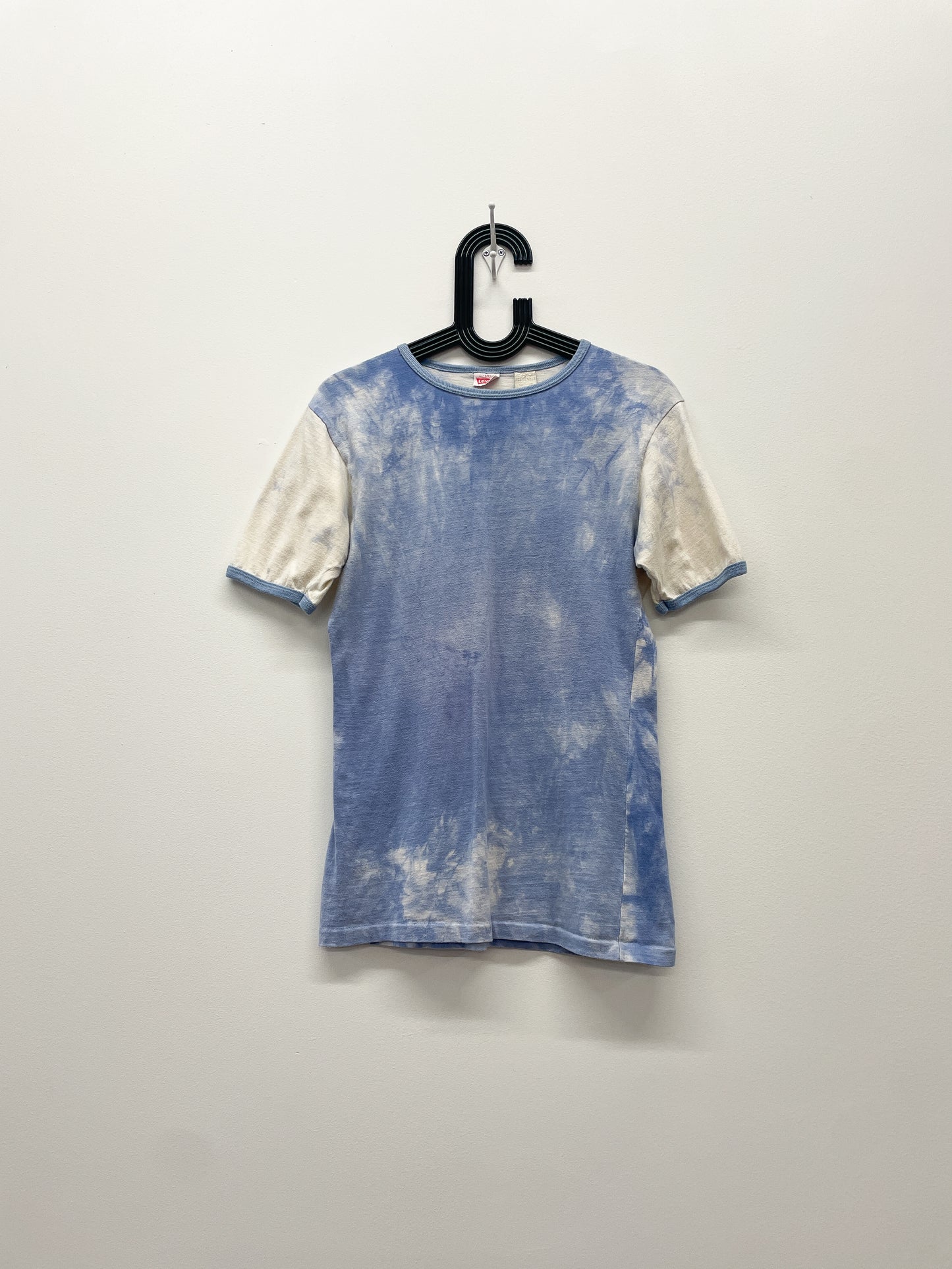 1970s Vintage Levi's Baby Blue Tie Dye Ringer T-Shirt