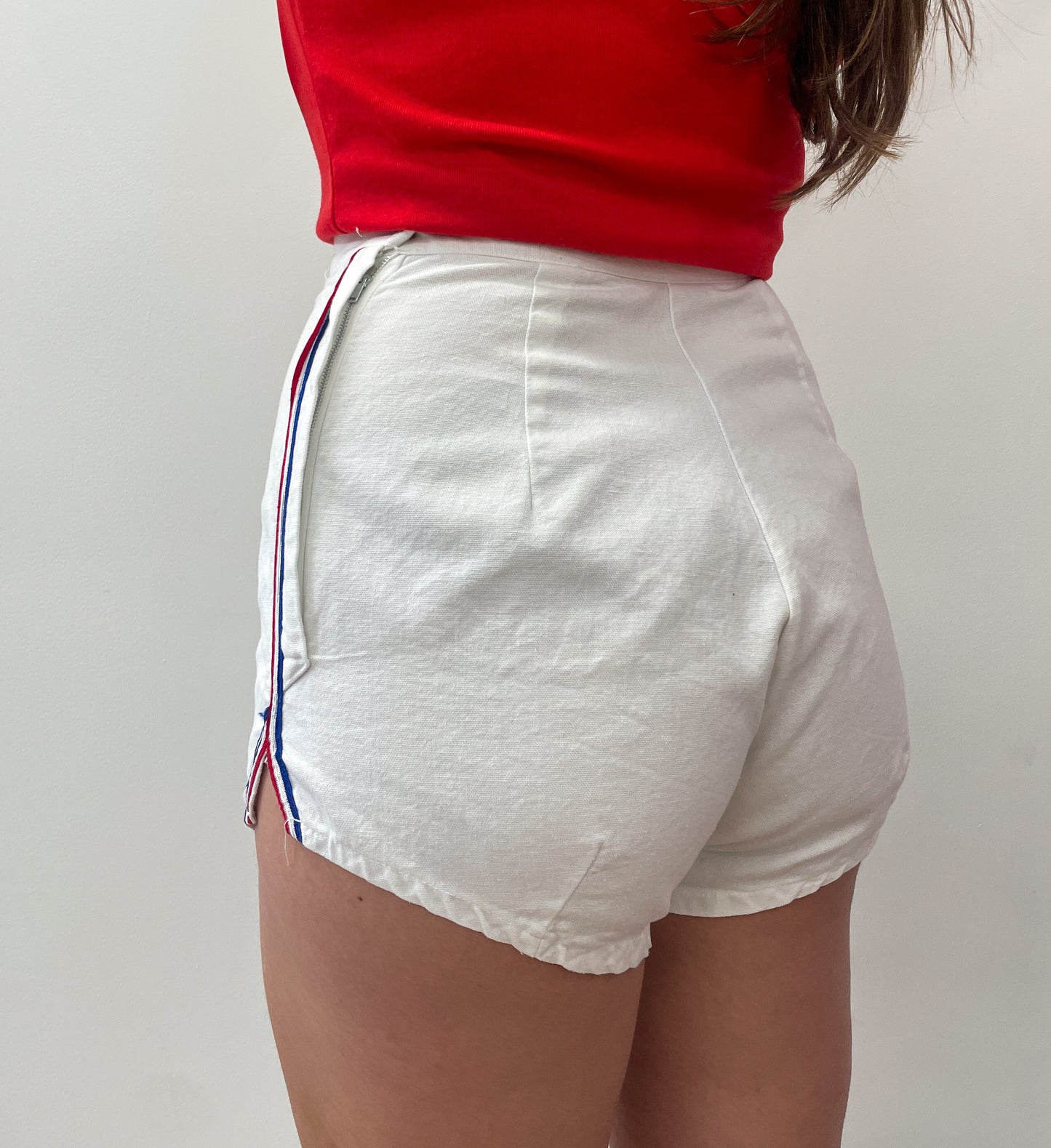 1950s Vintage White Cotton Striped Pinup Shorts by Perry Sportswear