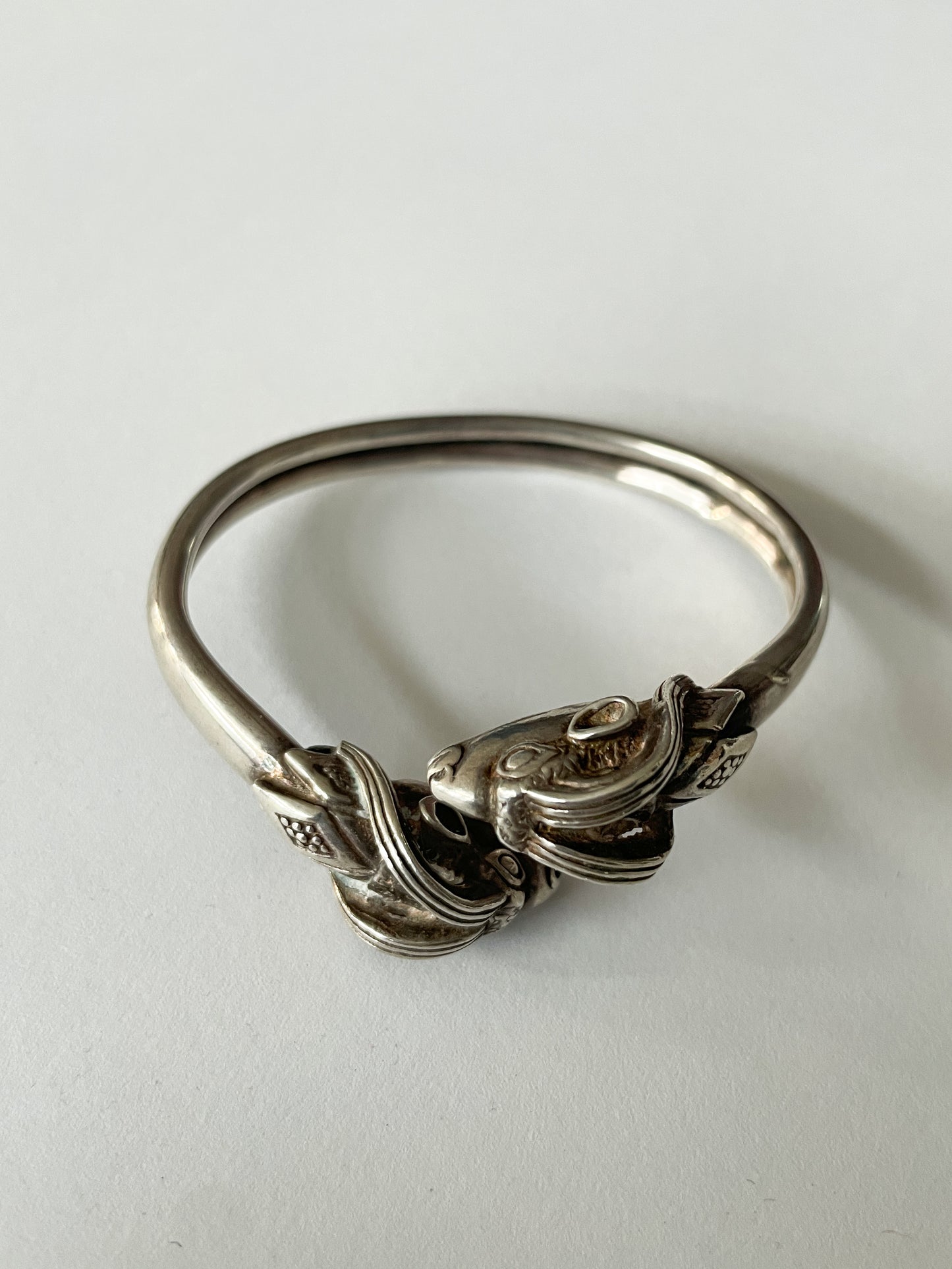 1960s Vintage Sterling Silver Double Ram Heads Aries Cuff Bracelet