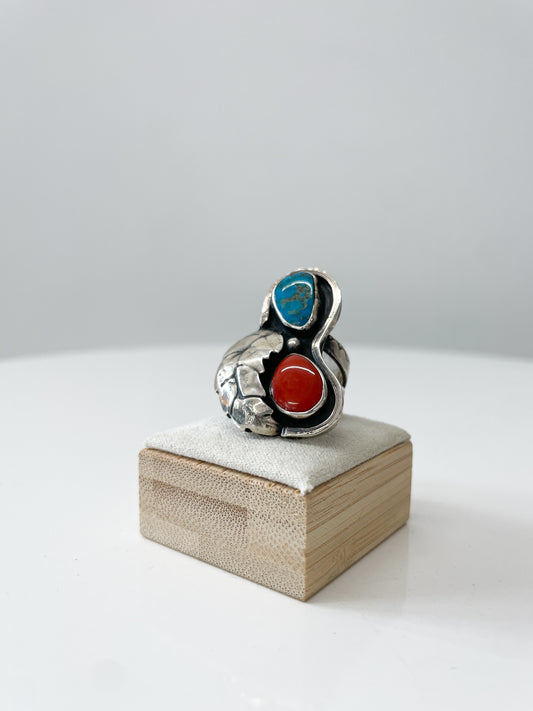 1970s Vintage Turquoise and Coral Feather Native Statement Ring Size 6.5
