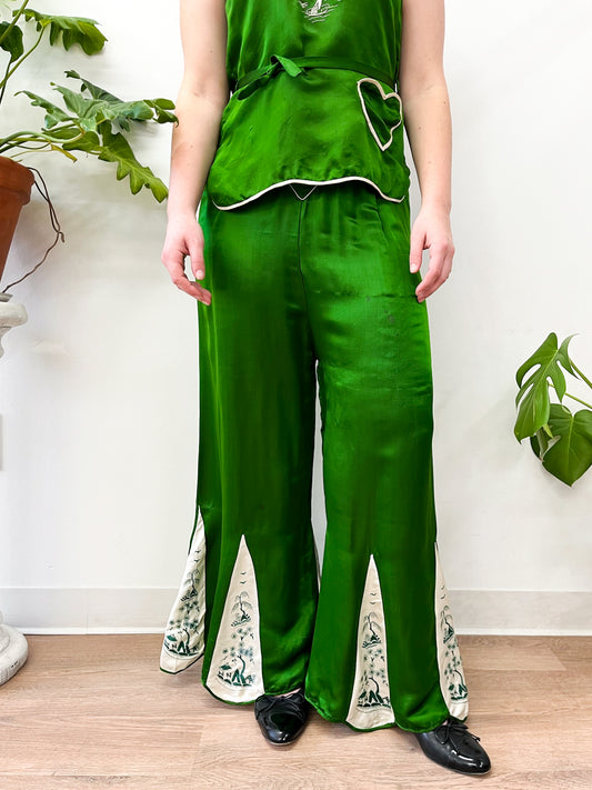 1930s Vintage Emerald Green Embroidered Beach Pajamas Lounge Set