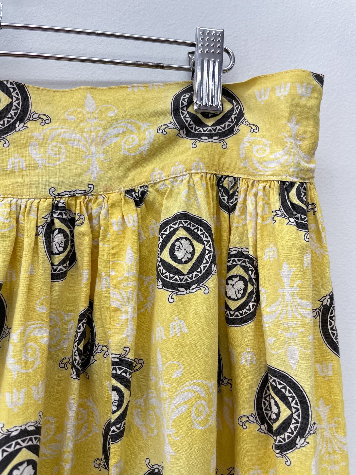 1950s Vintage Medallion Print Handmade Novelty Skirt