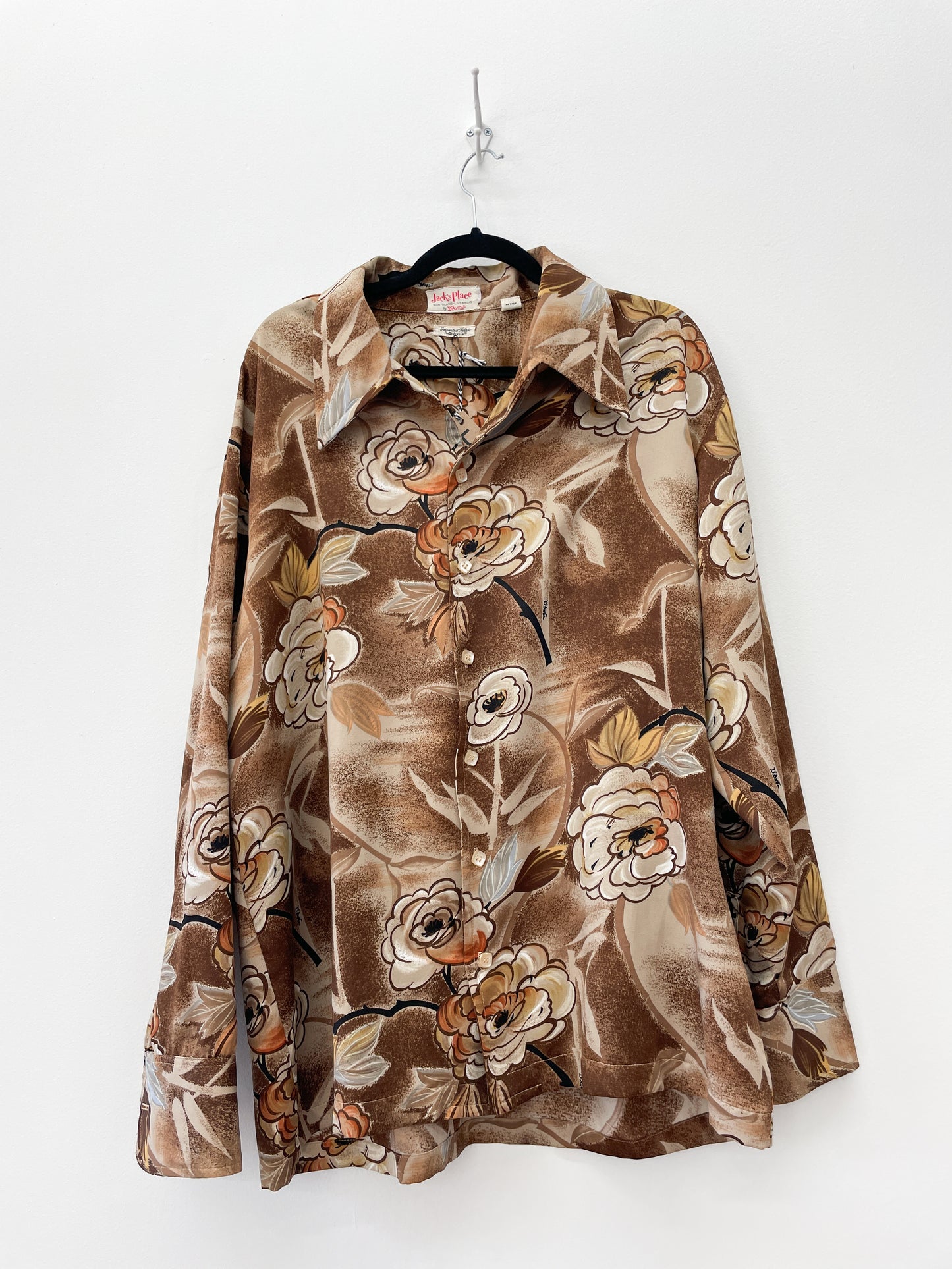 1970s Vintage D'Avita Brown Painterly Florals Dagger Collar Disco Shirt