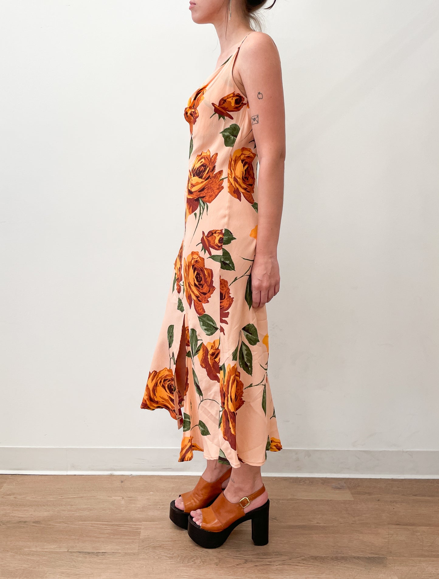 1990s Vintage Peach Roses Rayon Dress