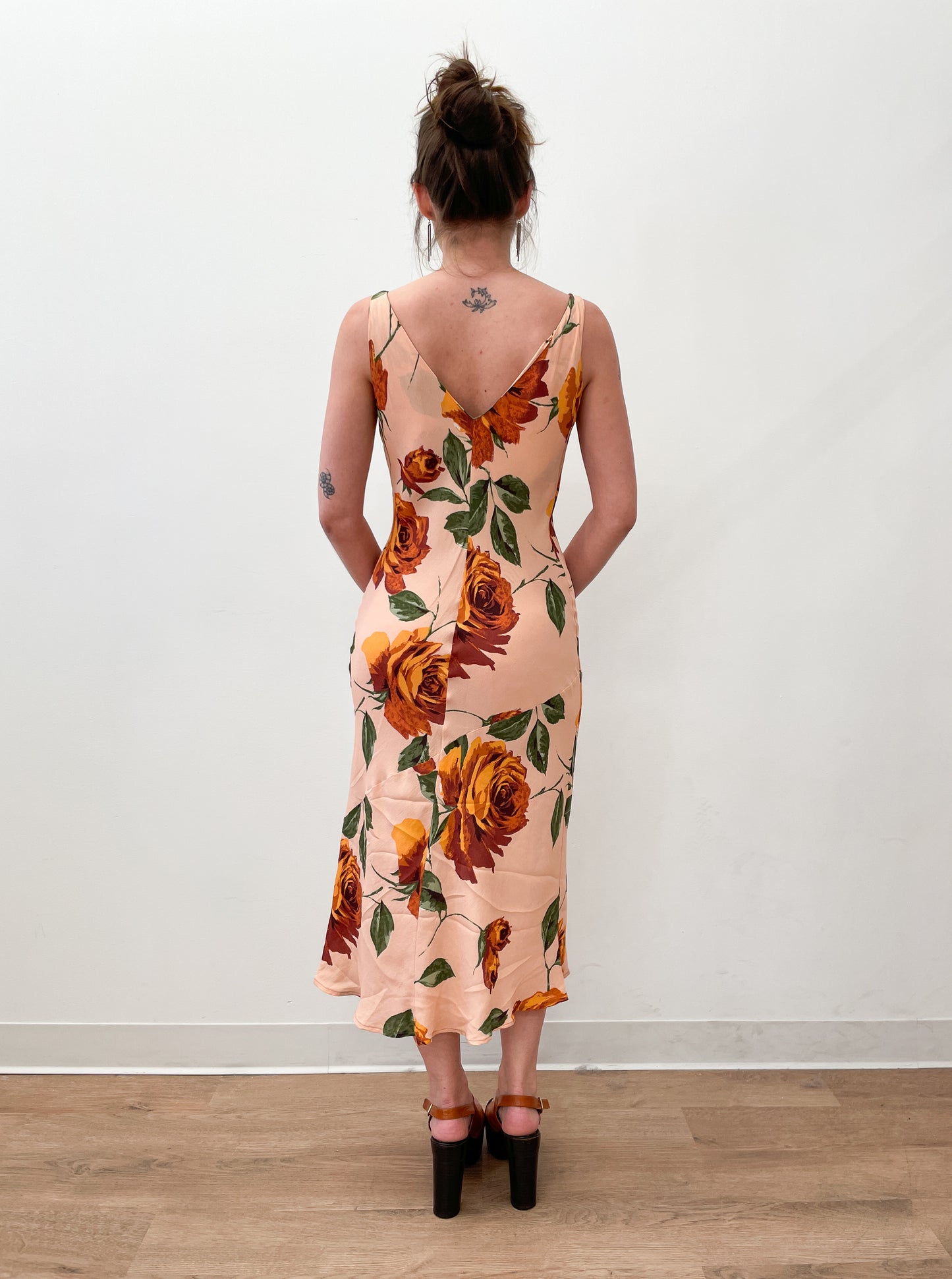 1990s Vintage Peach Roses Rayon Dress