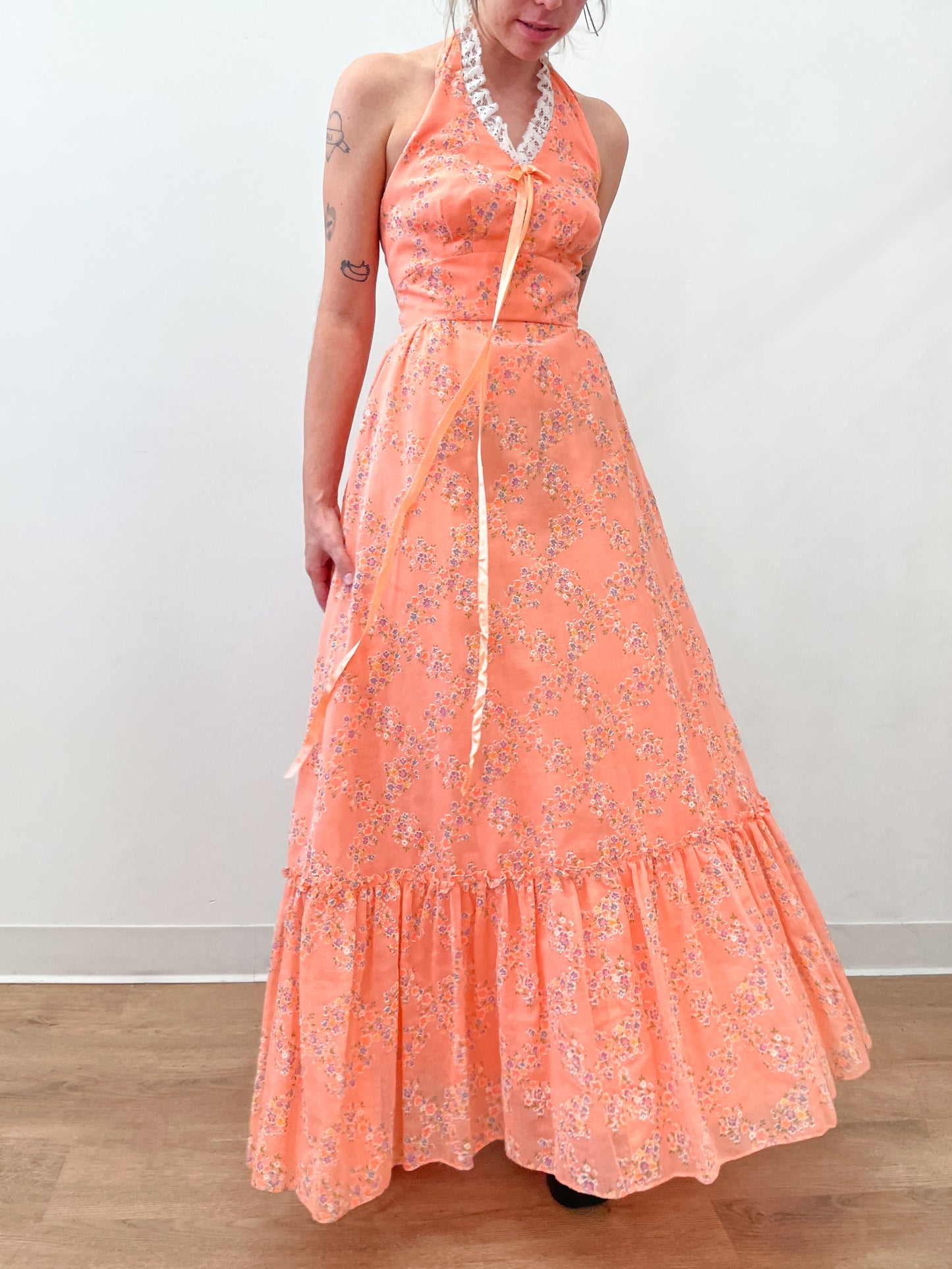 1970s Vintage Orange Floral Maxi Dress with Shawl