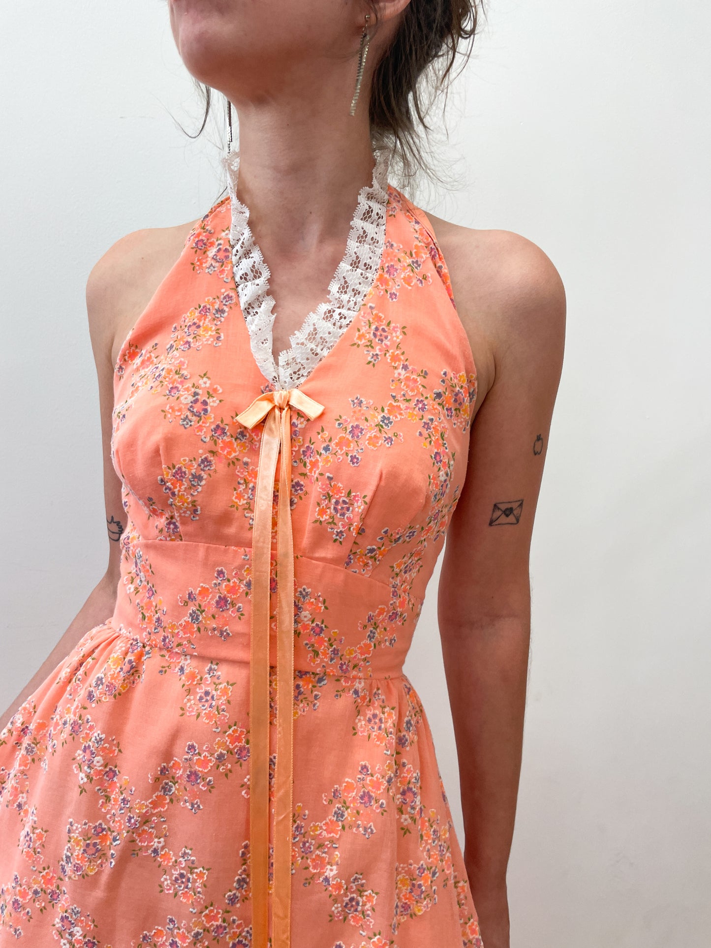 1970s Vintage Orange Floral Maxi Dress with Shawl