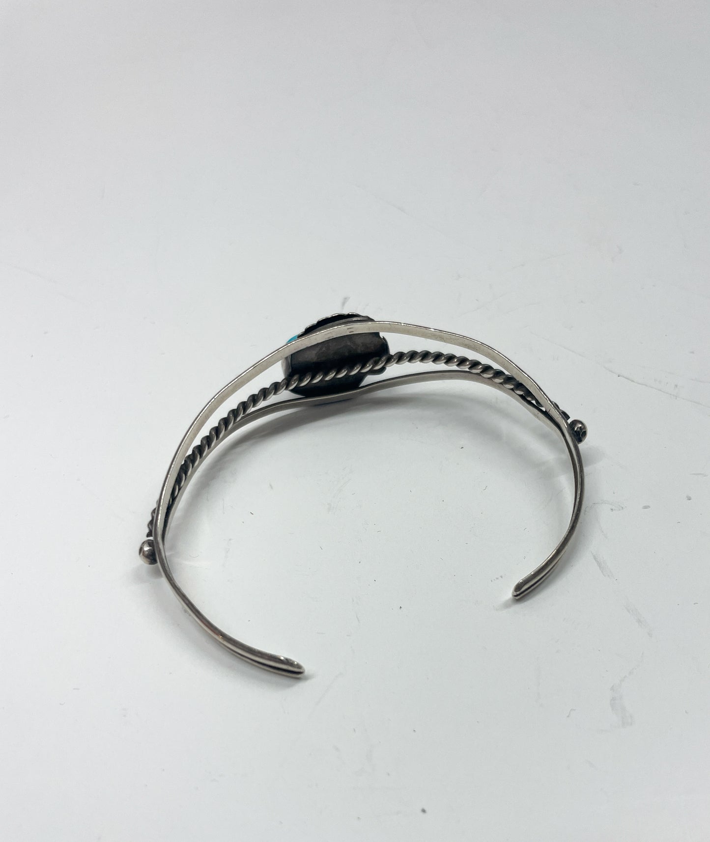 1970s Vintage Sterling and Turquoise Natural Stone Feather Cuff Bracelet