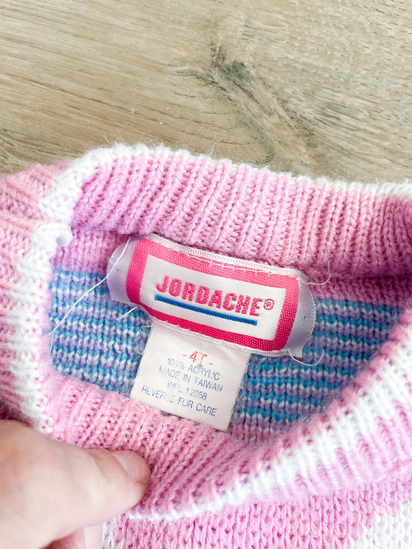 1990s Vintage Jordache Bunny Logo Pastel Toddler Kids Sweater