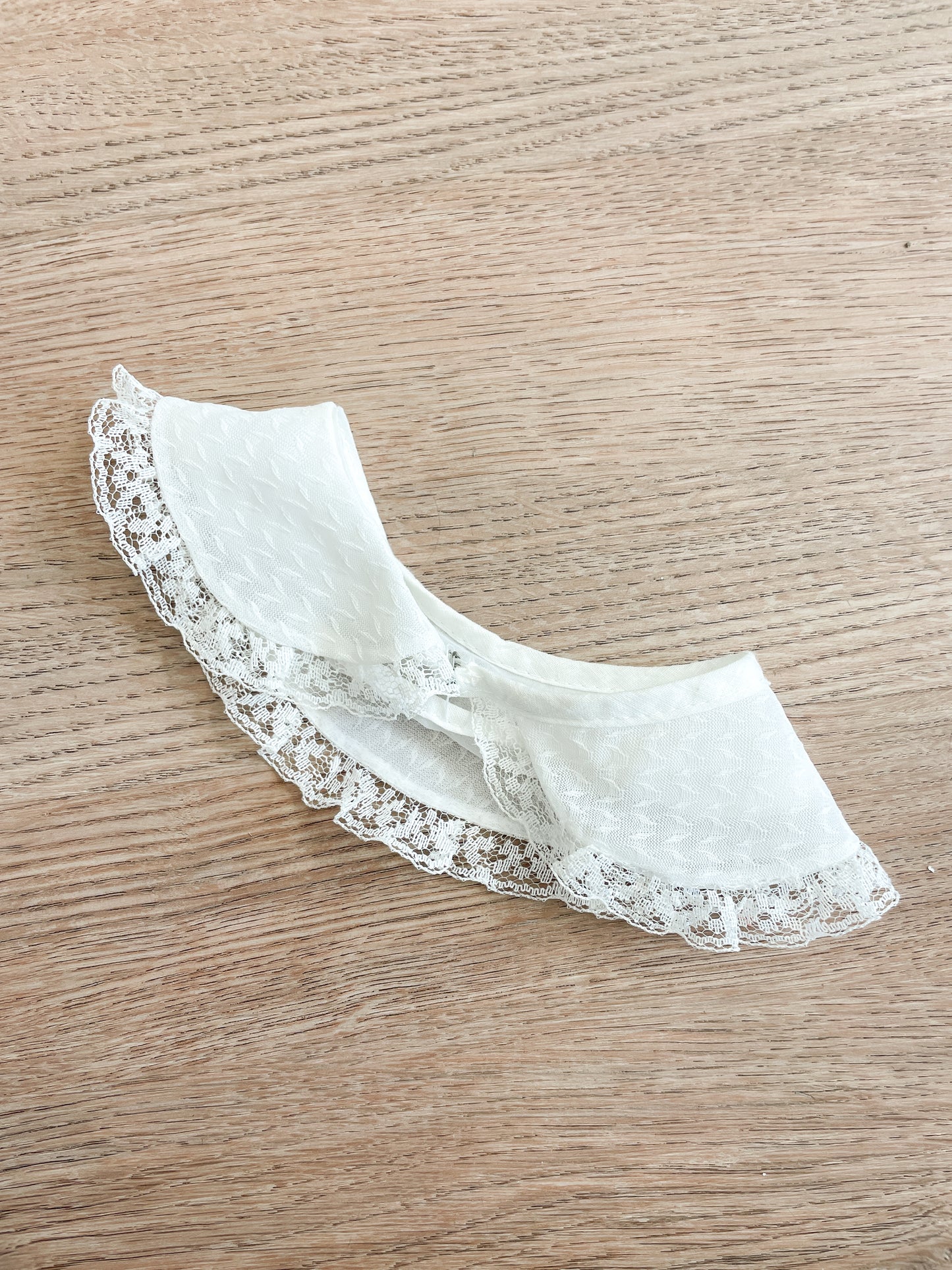 1950s Vintage Lace Collars