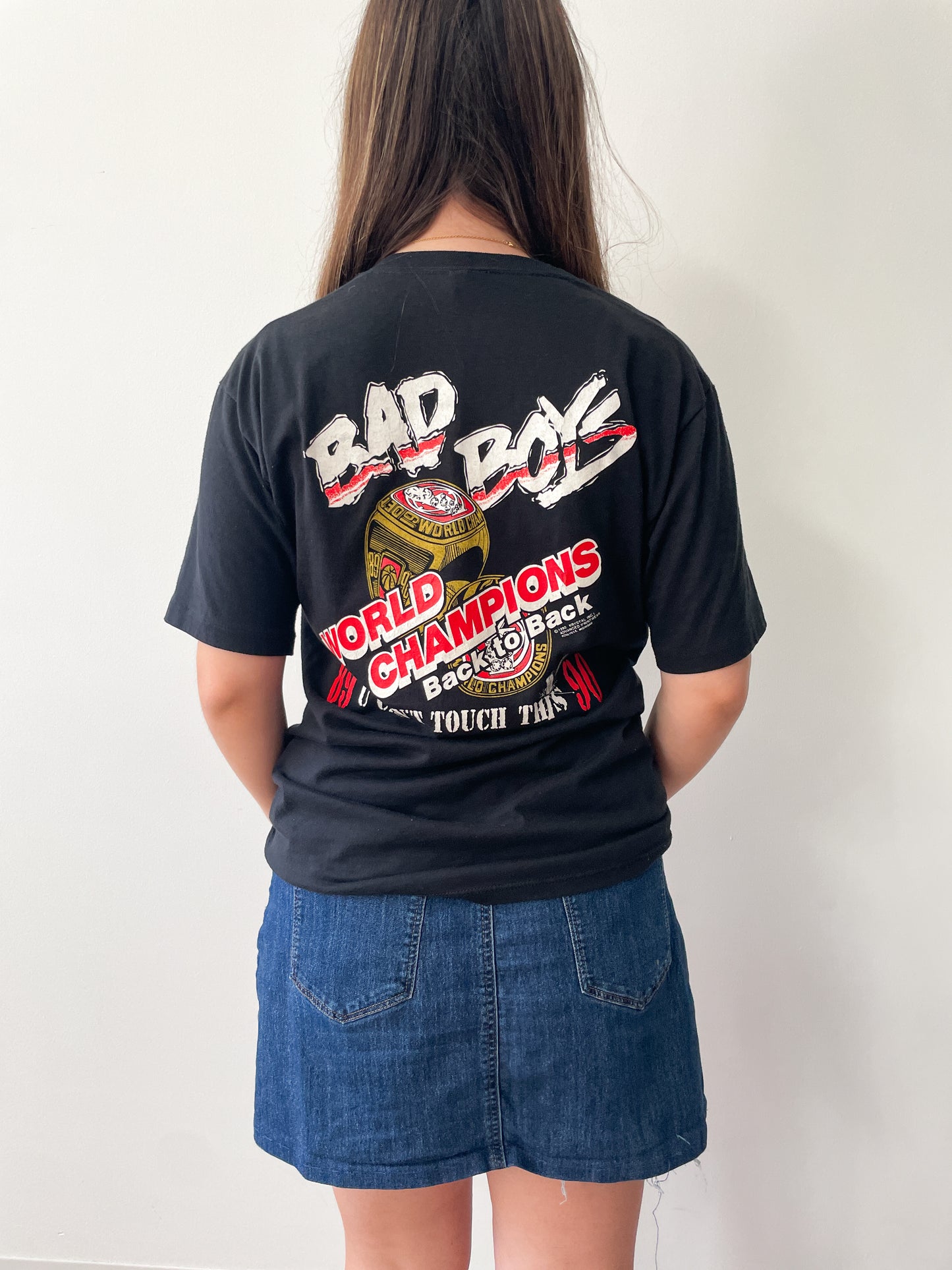 1990s Vintage Hammer Time Back to Back Champions Detroit Pistons Tee Shirt