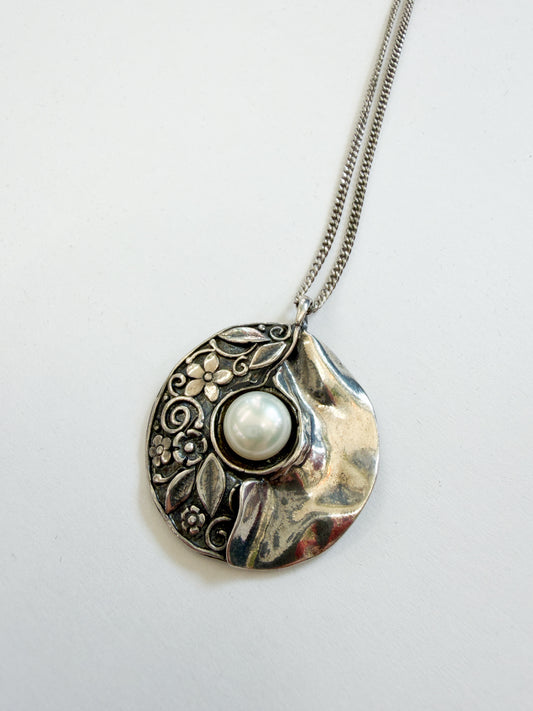 1980s Vintage Floral & Pearl Sterling Abstracted Circle Necklace