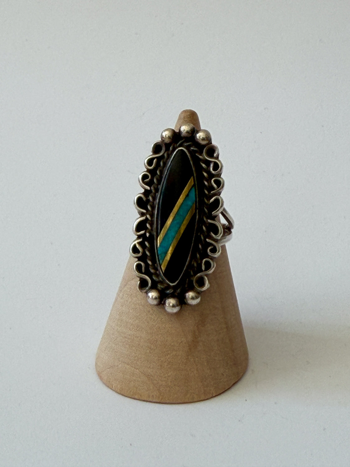 1990s Vintage Sterling Silver Onyx and Crushed Turquoise Ring