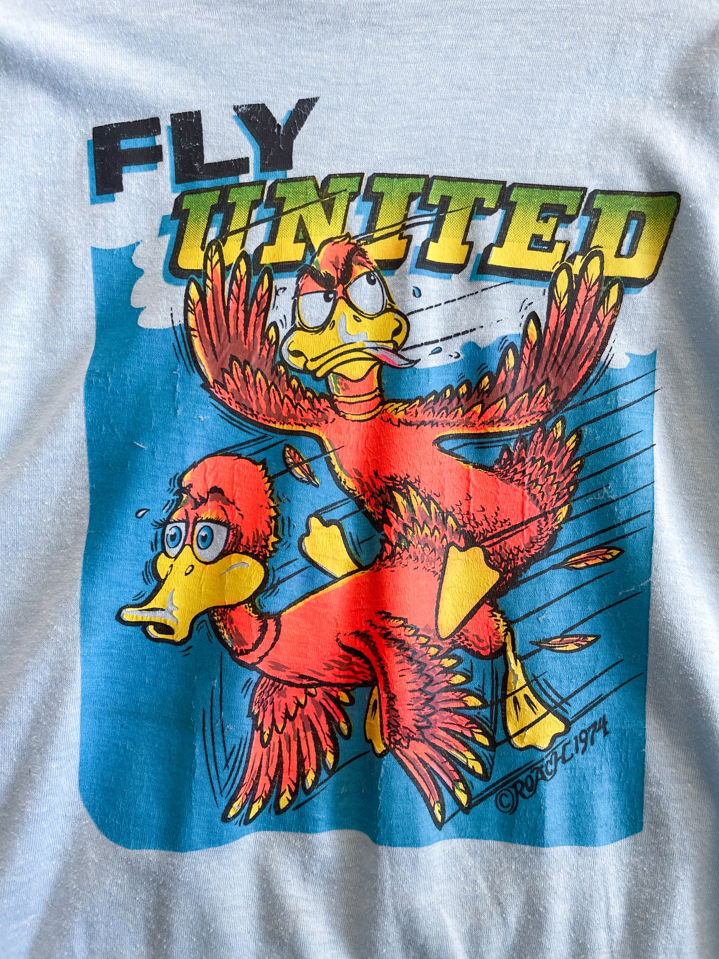 1974 Vintage Fly United Ducks Humping Roach Iron On Graphic Tee Shirt