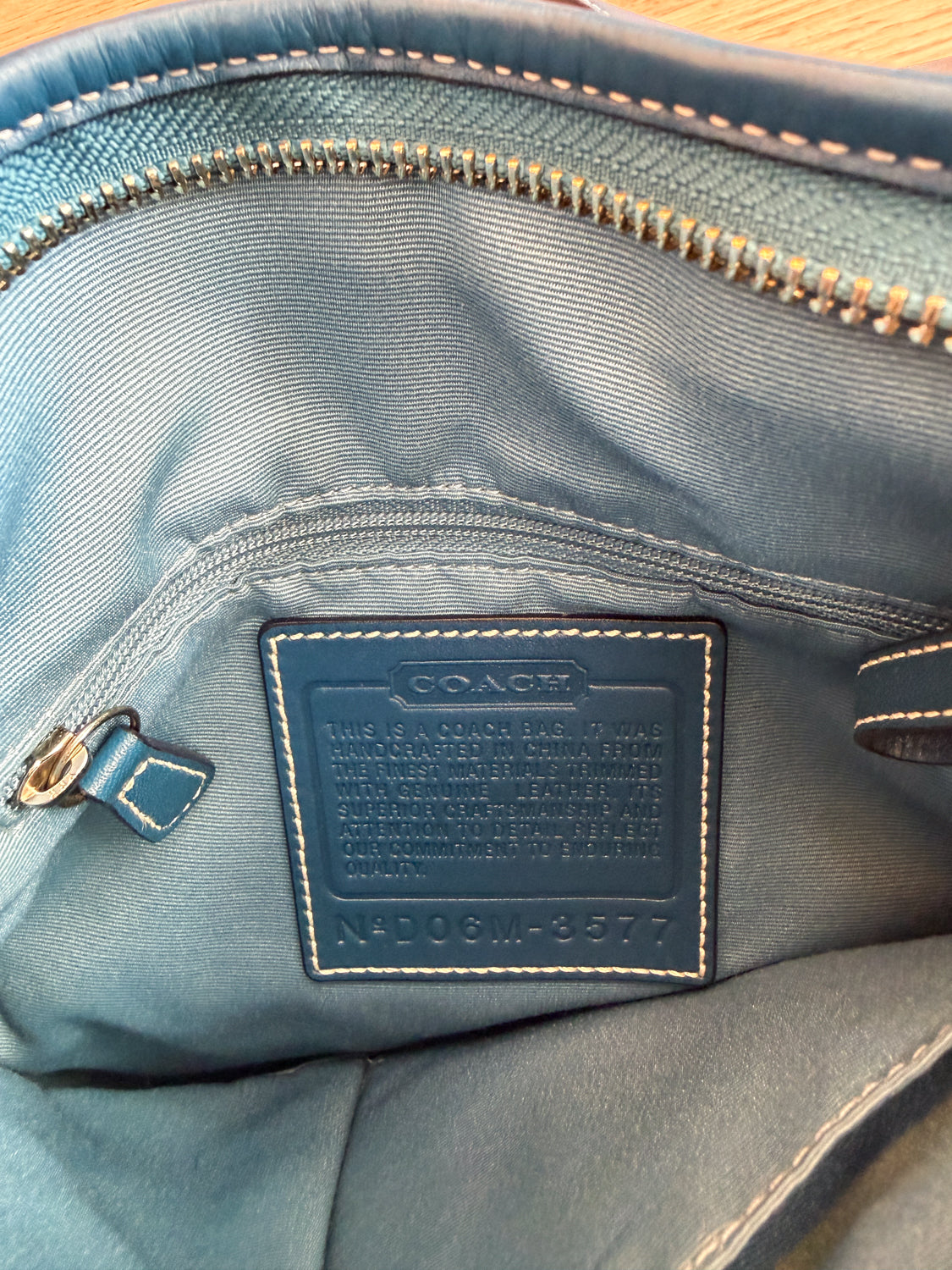 2000s Y2K COACH Signature Soho Jaquard Canvas & Blue Trim Leather Purse #3577