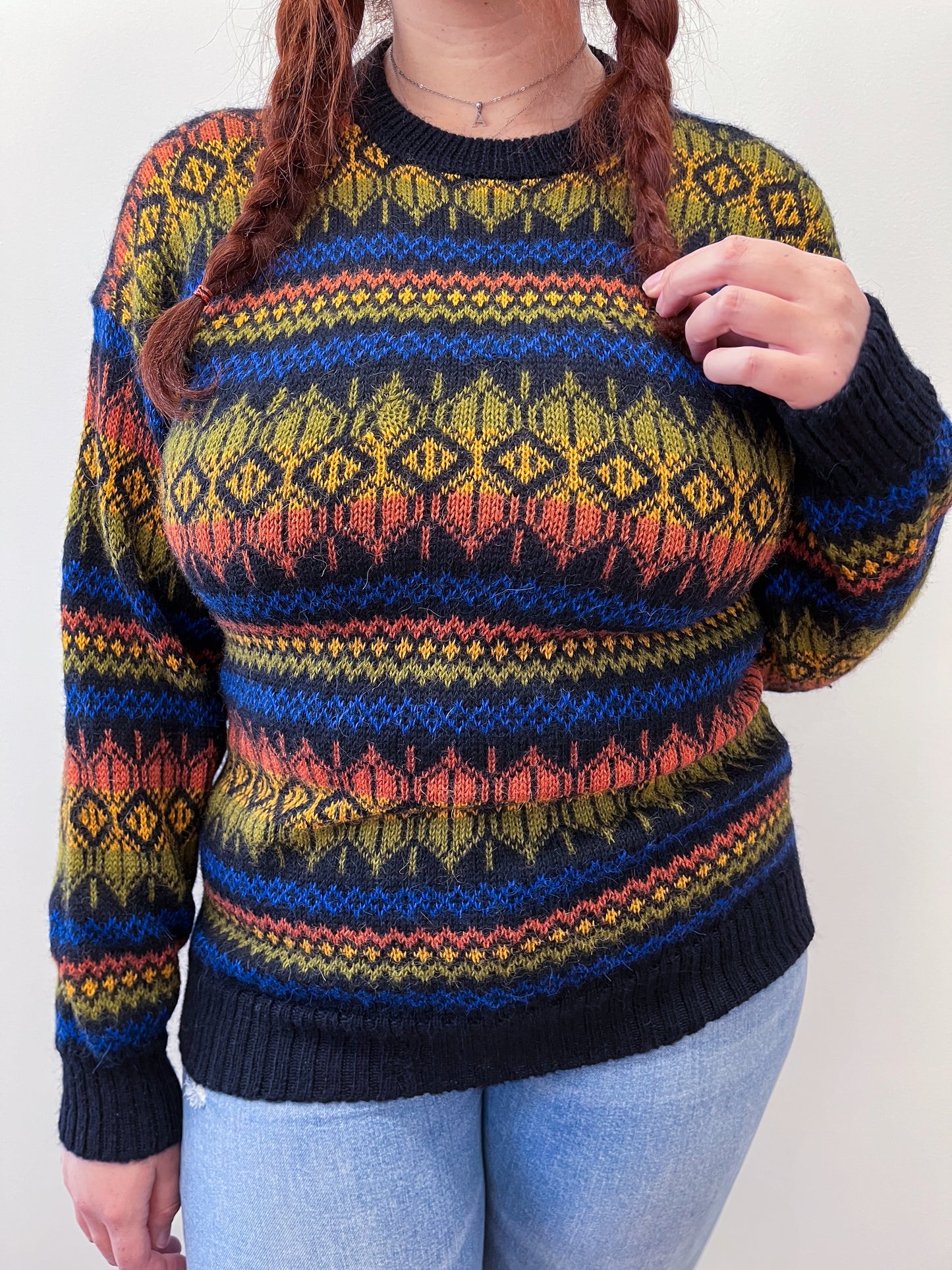 1980s Vintage Alpaca Knit Sweater Made in Peru