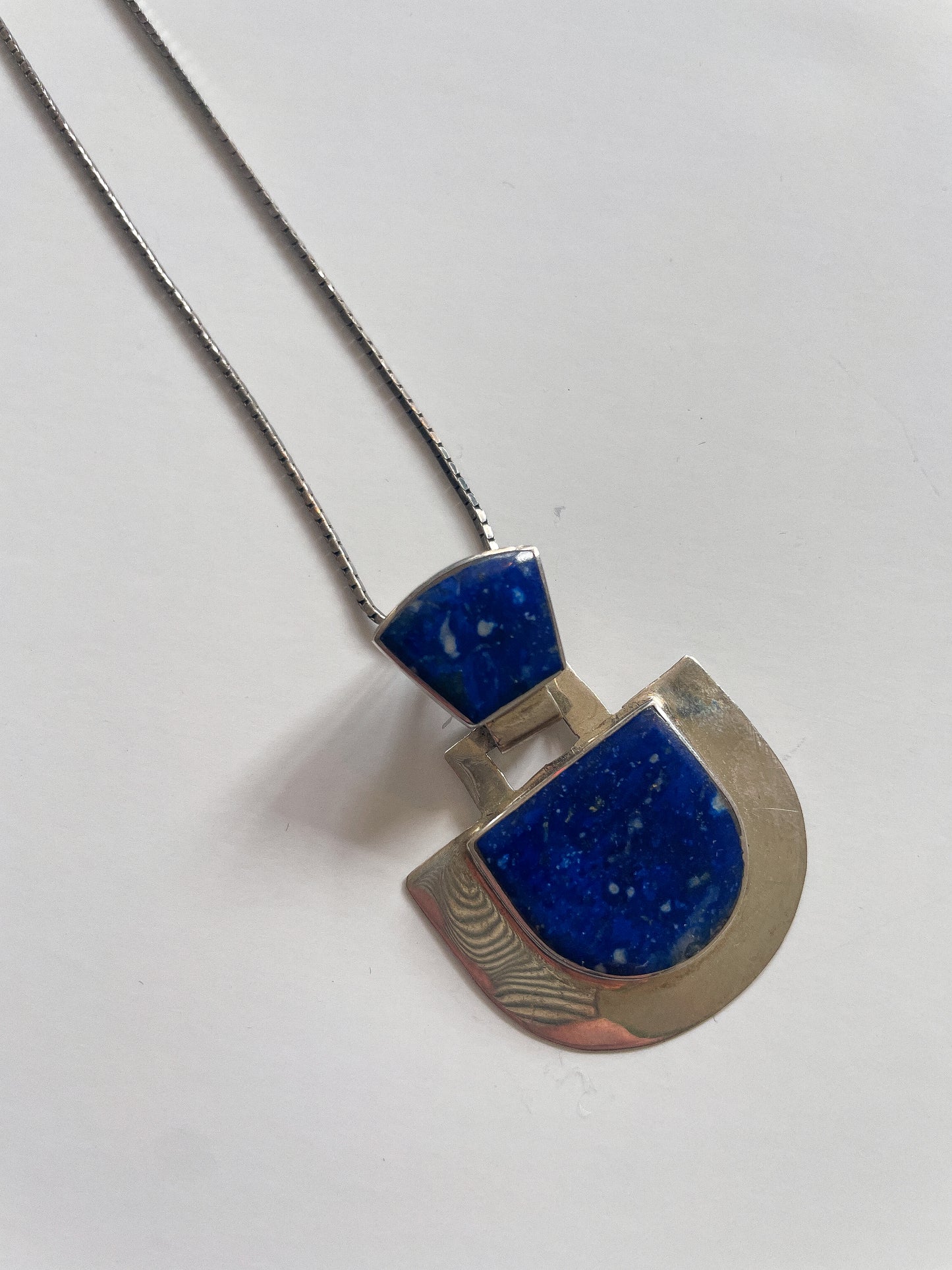 1990s Vintage Sterling Silver & Lapis Lazuli Abstract Statement Modernist Pendant Necklace