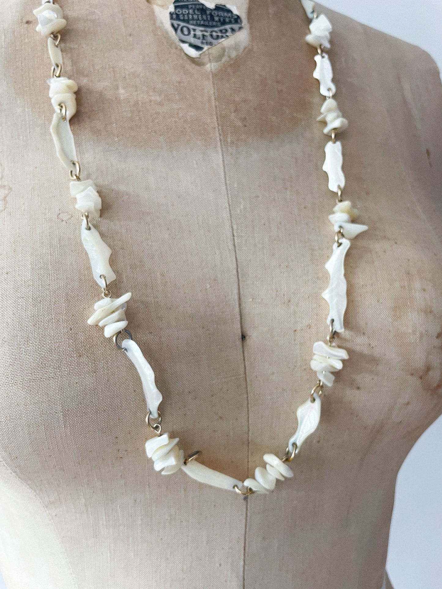1970s Vintage Abalone Natural Shell Necklace