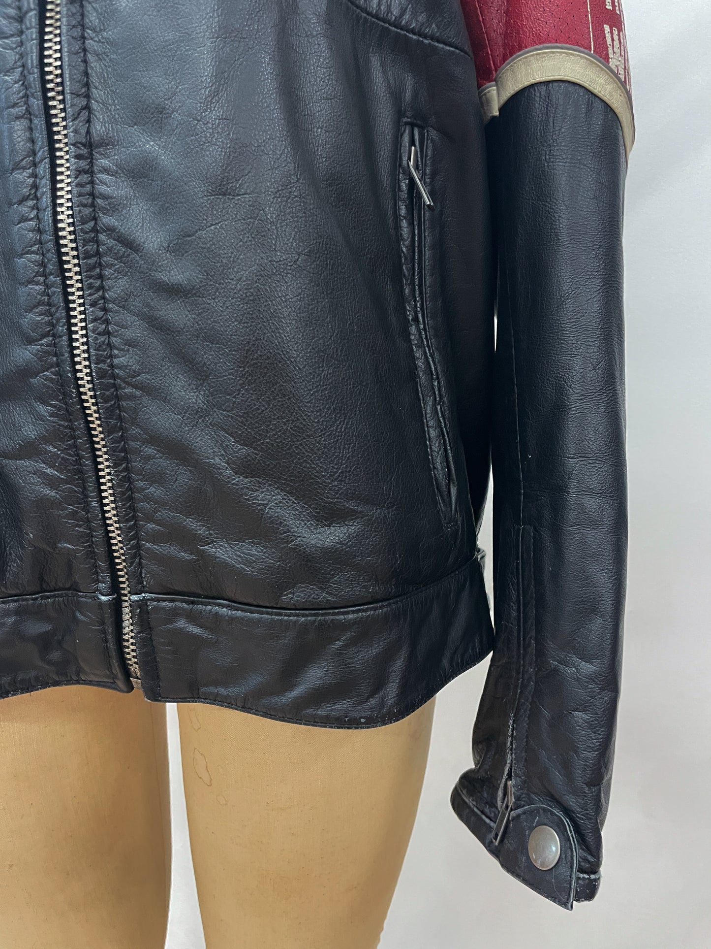 2000s Y2K Wilson's Leather Rocks The Who Leather Motorcycle Cafe Racer Biker Jacket
