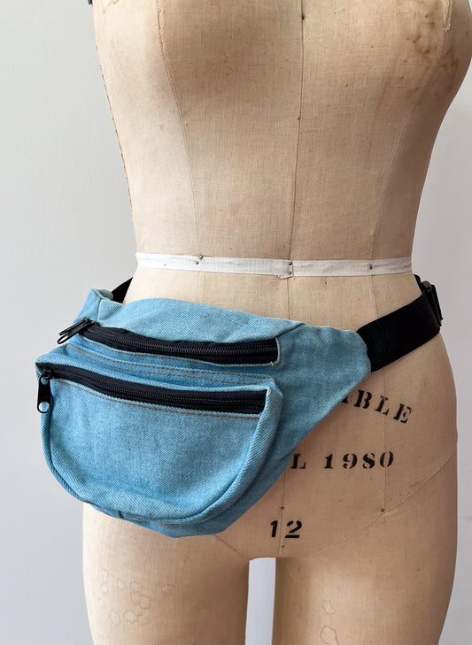 1990s Vintage Light Wash Denim Fanny Pack