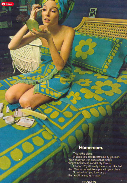 Late 1960s - early 1970s Vintage Sunflower by Cannon Bedspread Tapestry Blanket - Full Size