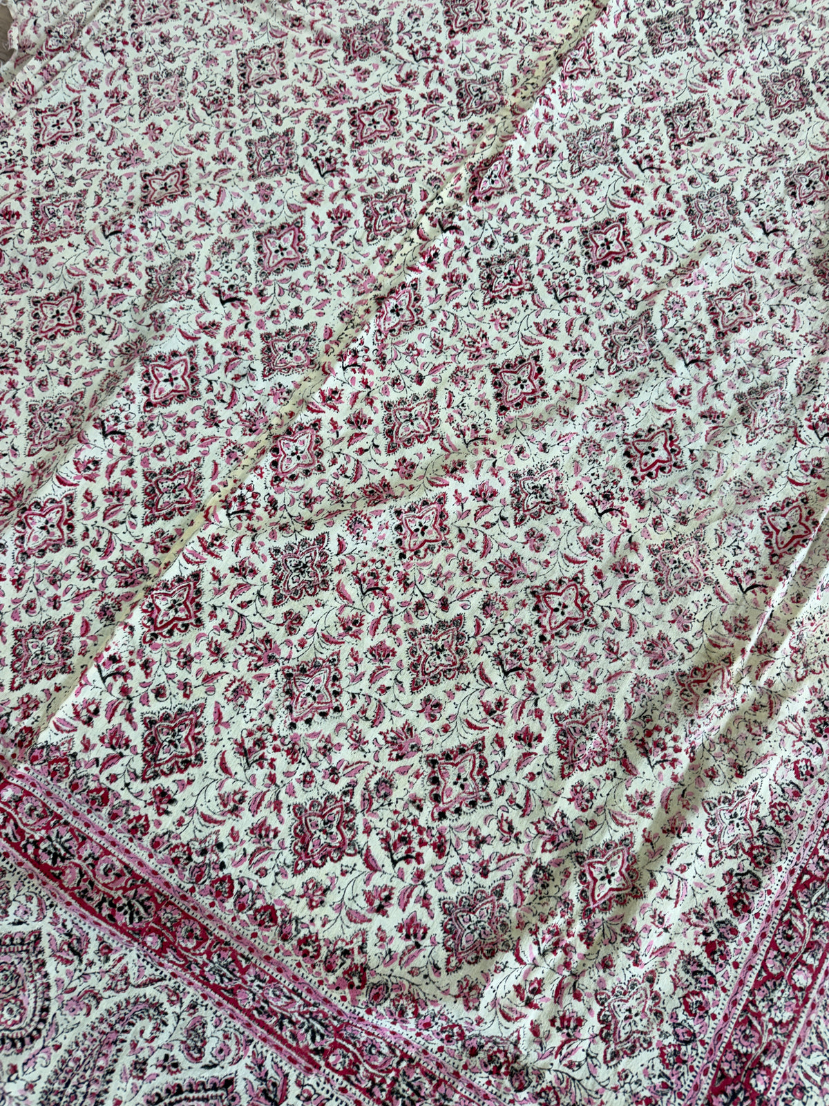 1970s Vintage Indian Cotton Hand Block Printed Uncut Fabric Yardage - Pink / Red -   64" x 98" (#4)