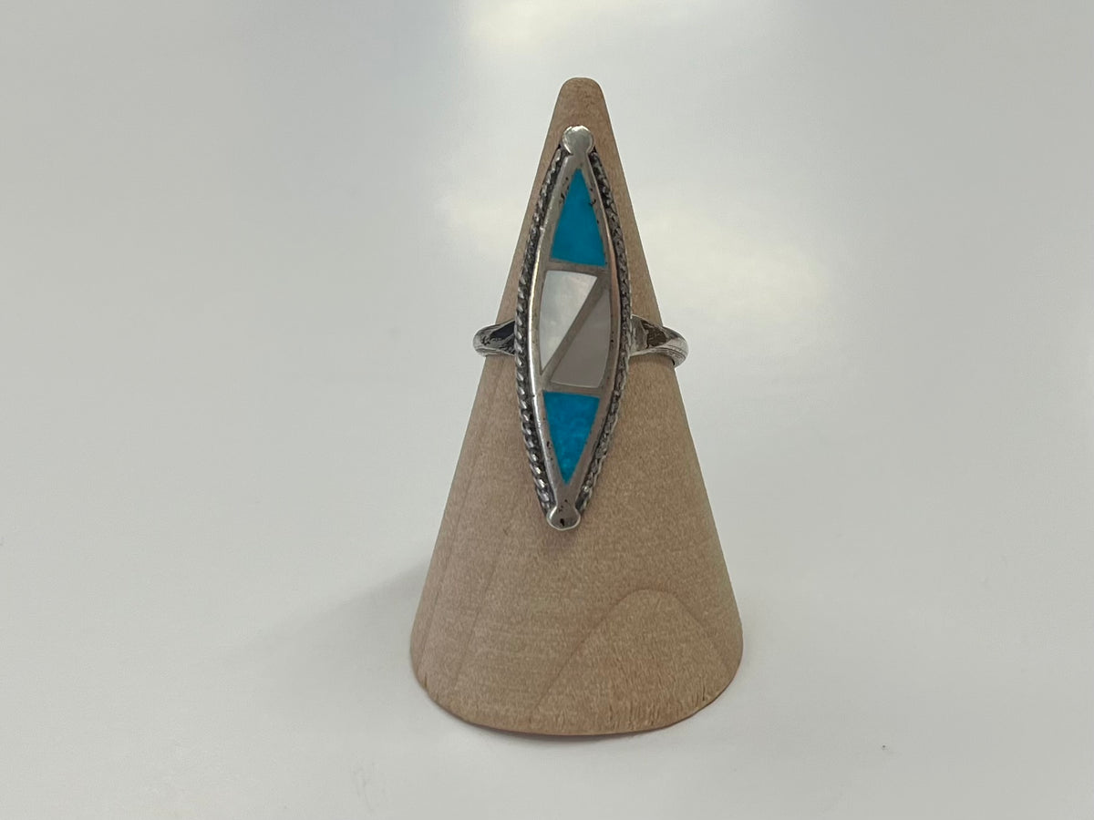 1970s Vintage Turquoise  and Mother of Pearl Inlay Ring - Size 5.5