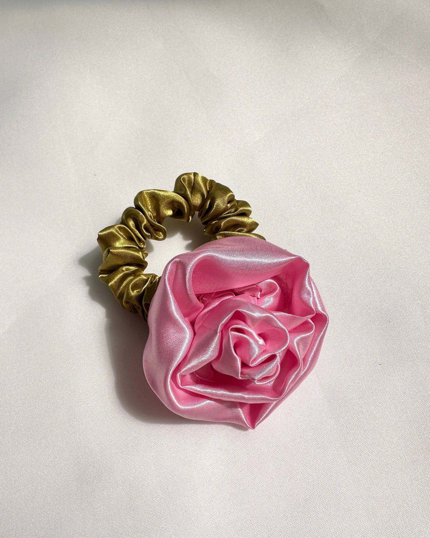 Rosette Scrunchie | Room Shop