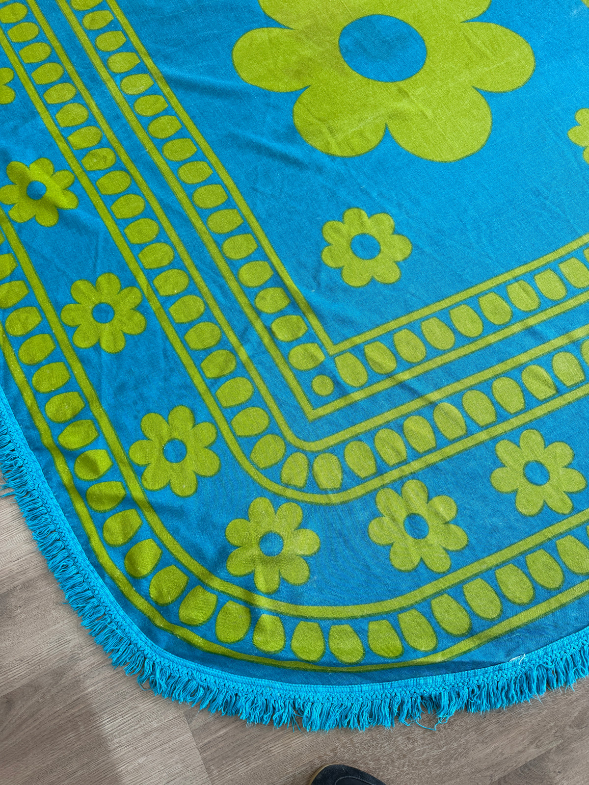 Late 1960s - early 1970s Vintage Sunflower by Cannon Bedspread Tapestry Blanket - Full Size