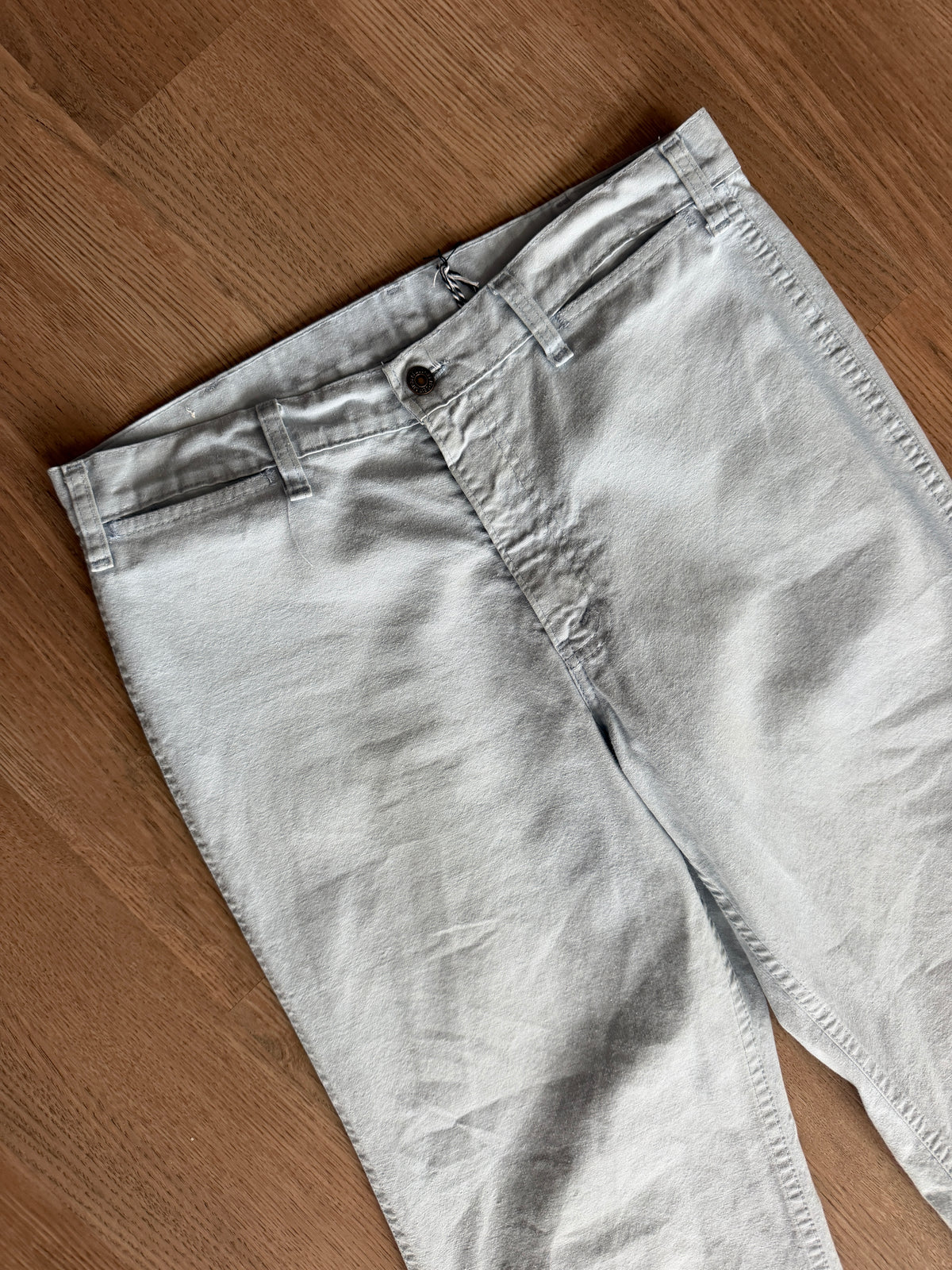 1960s - 1970's Levi's "BIG E" High Waisted Cotton Light Blue Wash Denim Bellbottom Pants - 34" x 31"