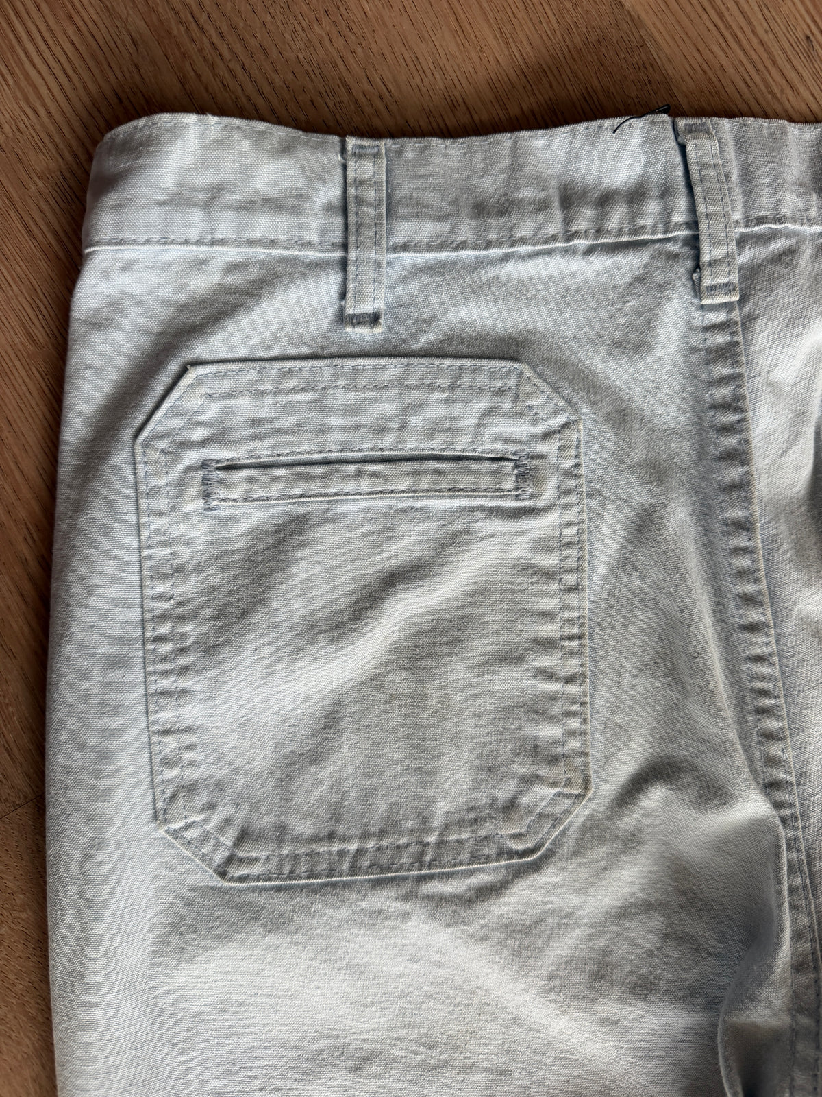 1960s - 1970's Levi's "BIG E" High Waisted Cotton Light Blue Wash Denim Bellbottom Pants - 34" x 31"
