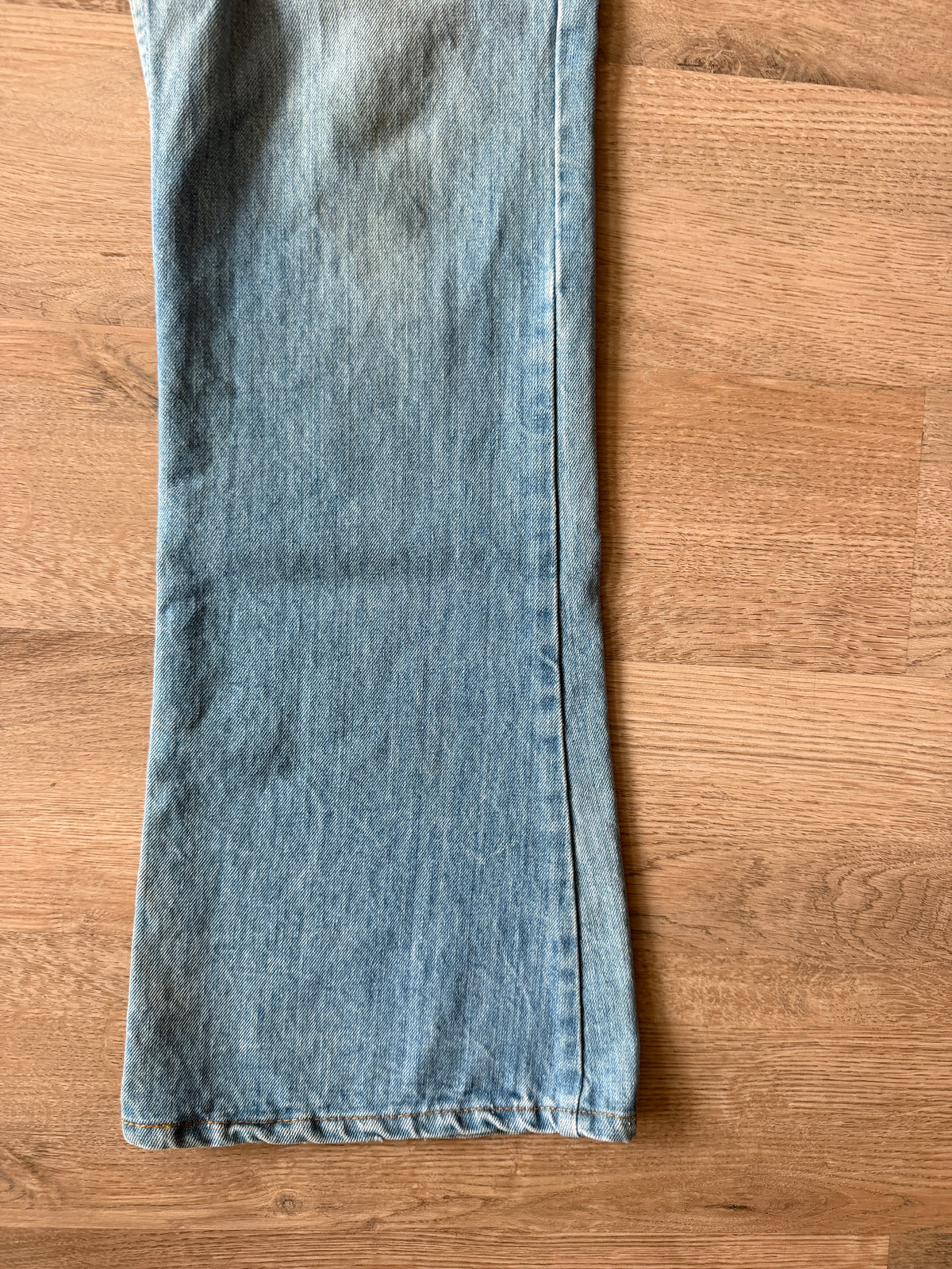 1970s Vintage Orange Tab Light Wash Levi's Jeans - 34" x 34"