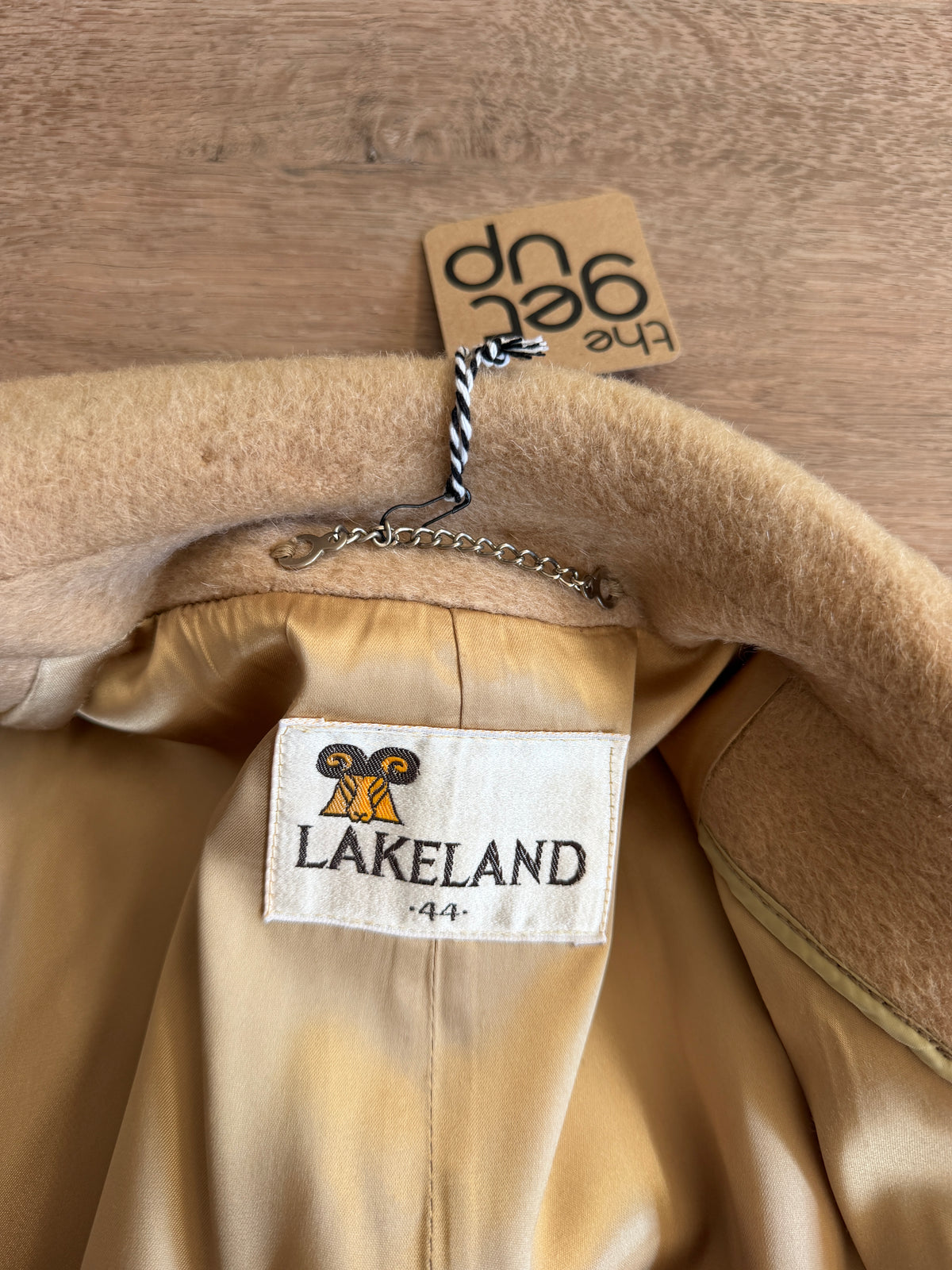 1970s Vintage Wide Lapel Lakeland Camel Wool Dress Coat