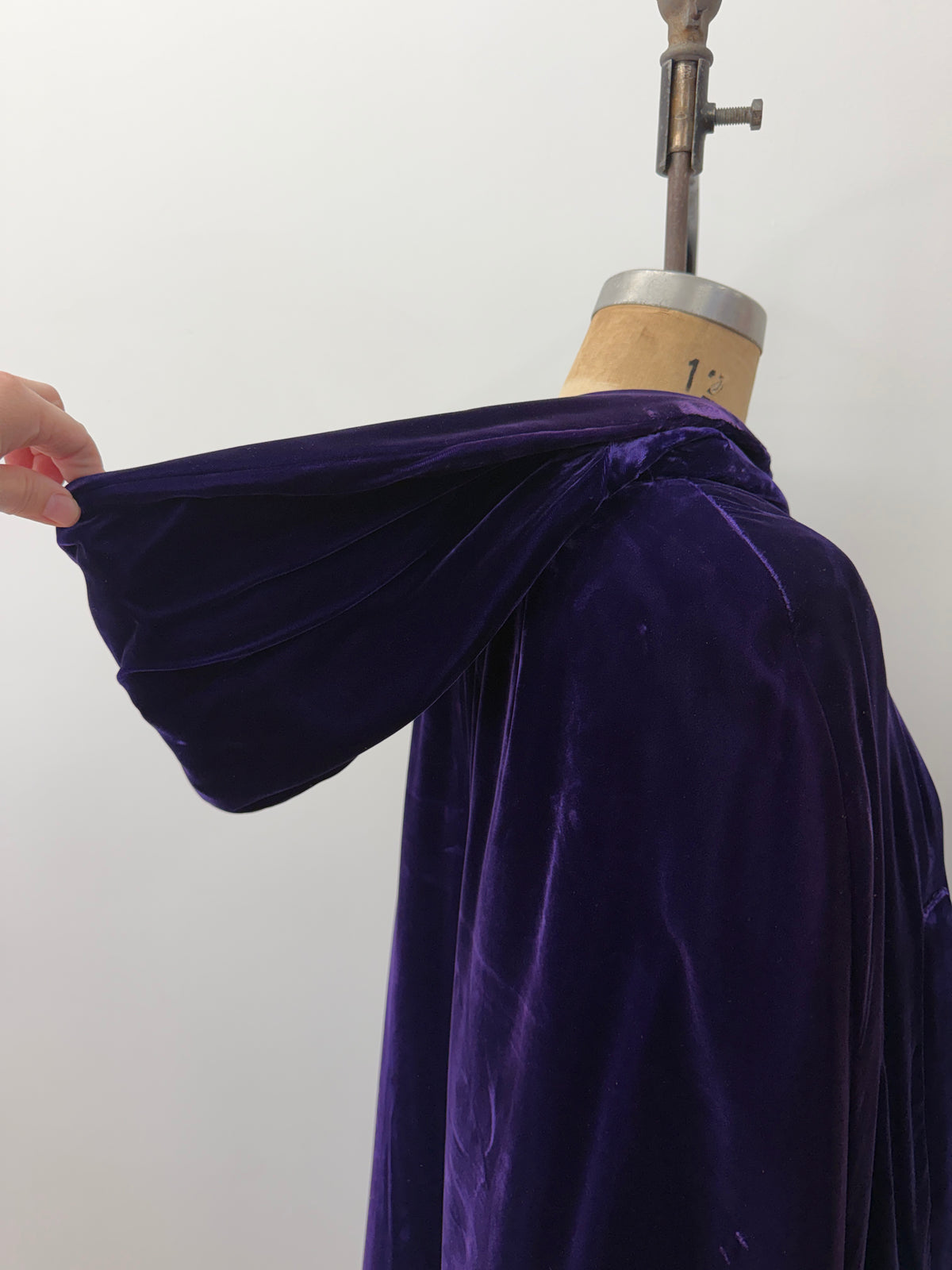 1950s - 1960s Vintage Deep Purple Velvet with Rhinestone Buttons Full Length Cape Cloak with Hood
