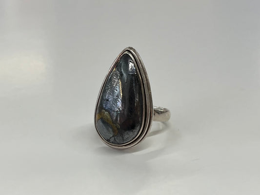1990s Vintage Nuumite and Sterling Teardrop Ring - Size 7