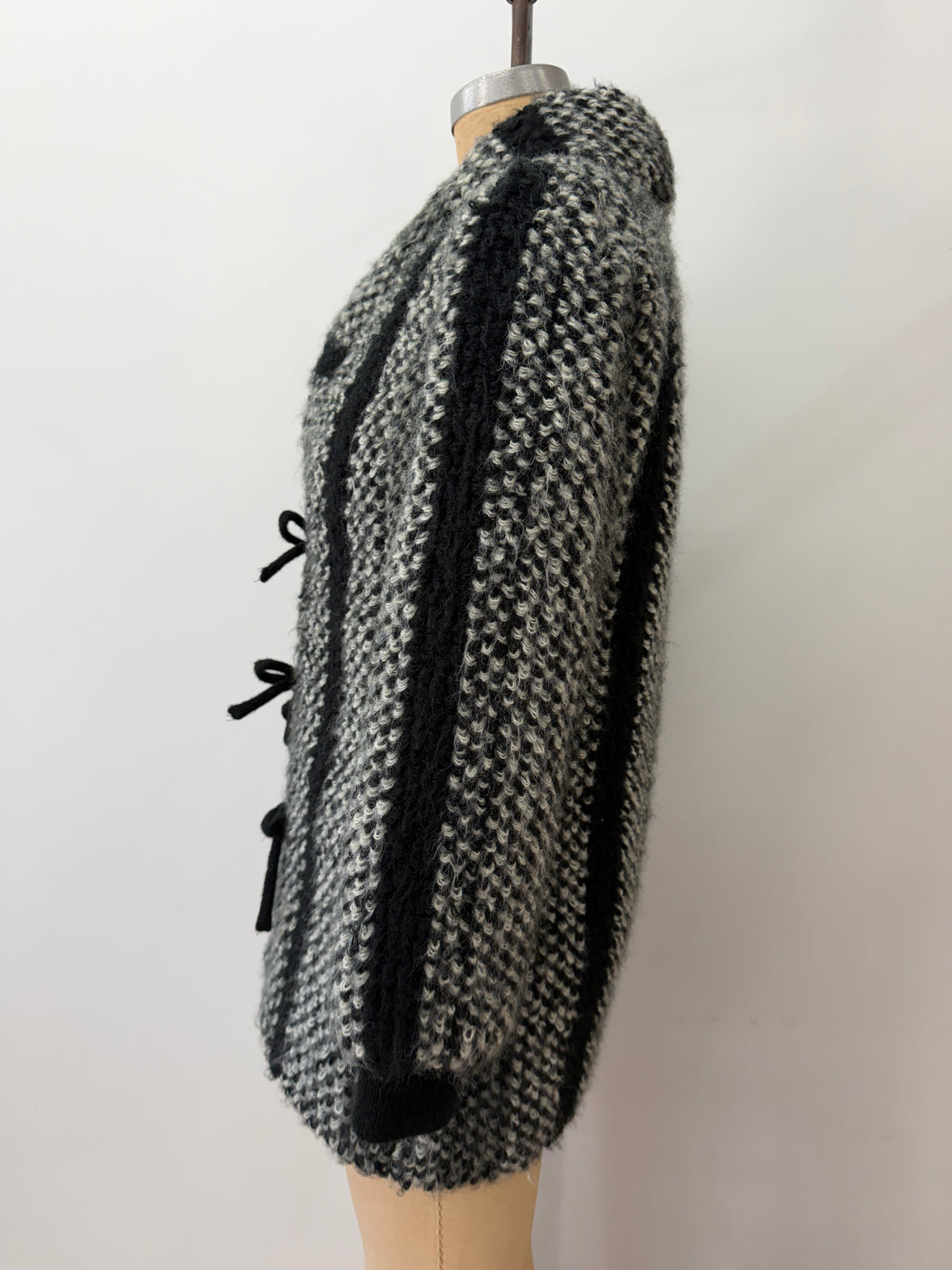 1980s Vintage Black & White Shaggy Knit Coat
