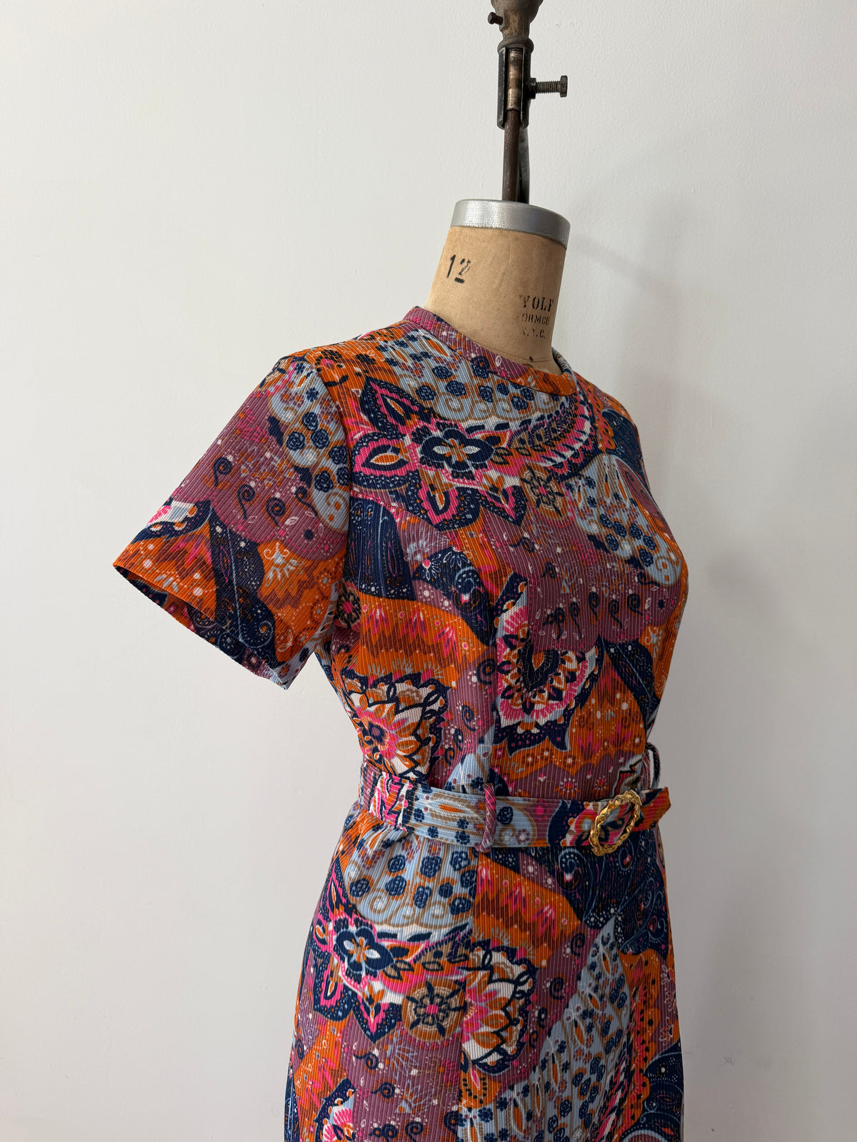 1970's Vintage Paisley Belted Shift Dress Made in USA by City Scene Plus VOLUP