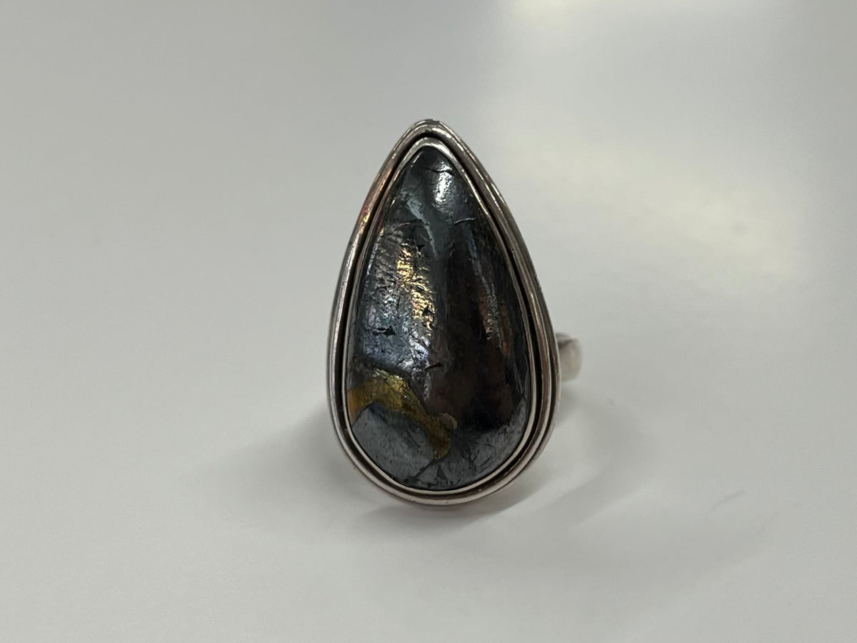 1990s Vintage Nuumite and Sterling Teardrop Ring - Size 7