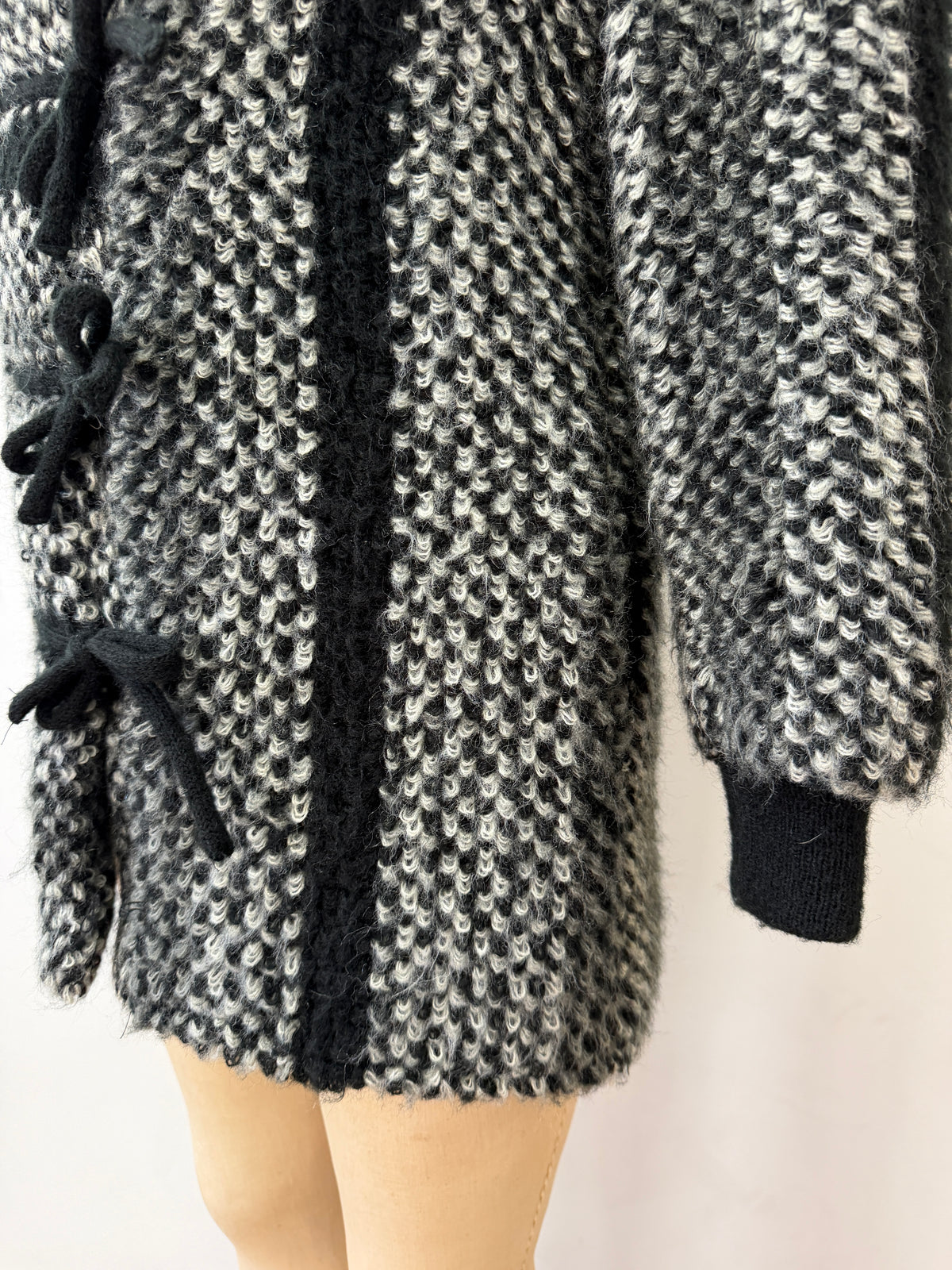 1980s Vintage Black & White Shaggy Knit Coat