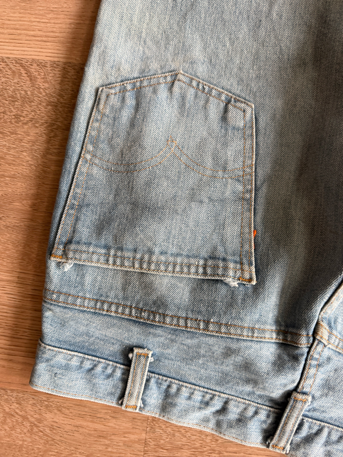 1970s Vintage Orange Tab Light Wash Levi's Jeans - 34" x 34"