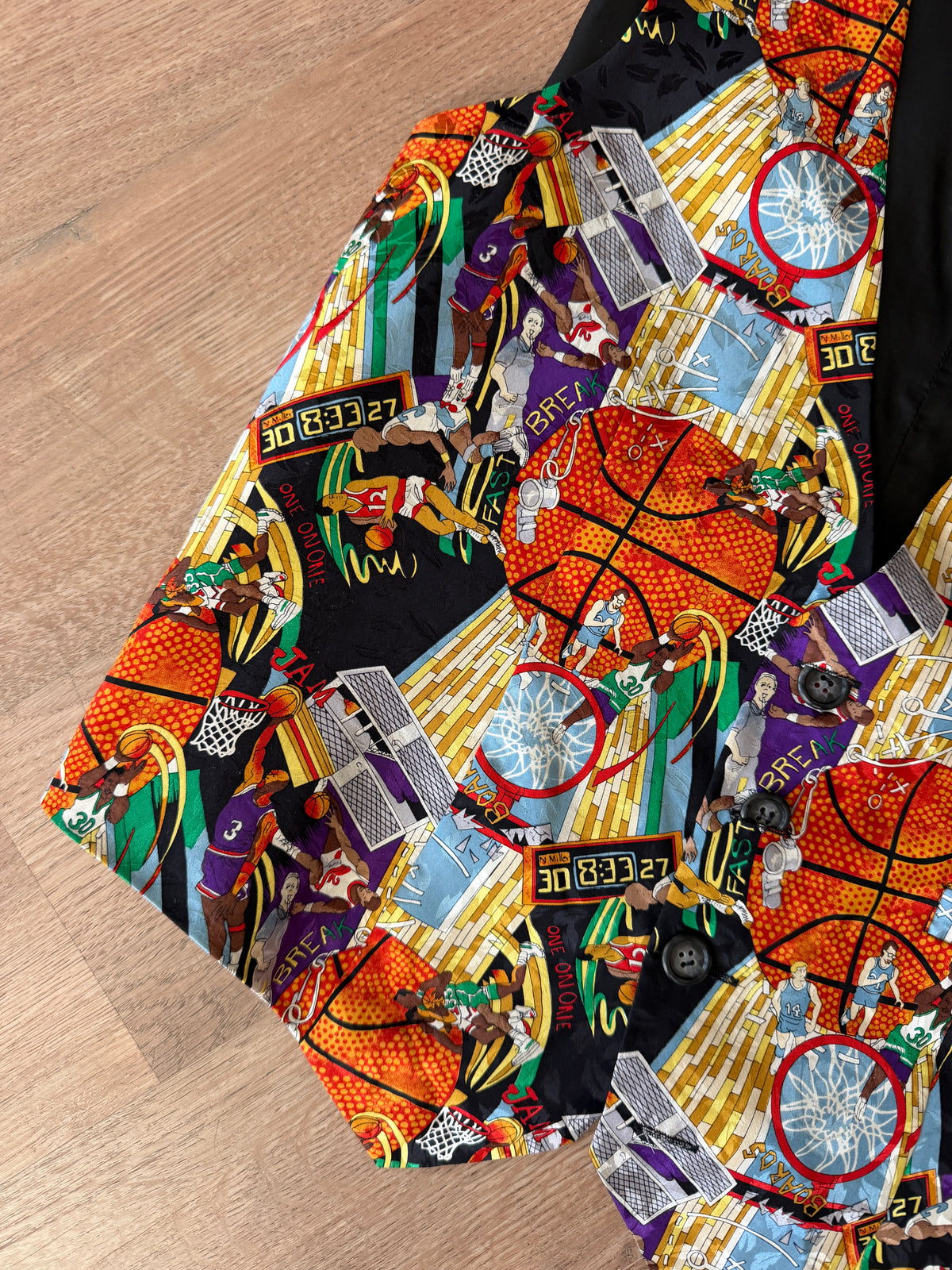 2000's Y2K Vintage Nicole Miller Novelty Print Basketball Vest 100% Silk