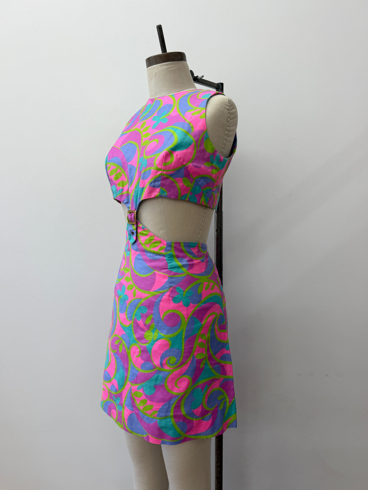 1960s Vintage Neon Paisley Swirls Mod Cutout Go-Go Dress by Elizabeth Jean - Jamaica Fashion Guild Label